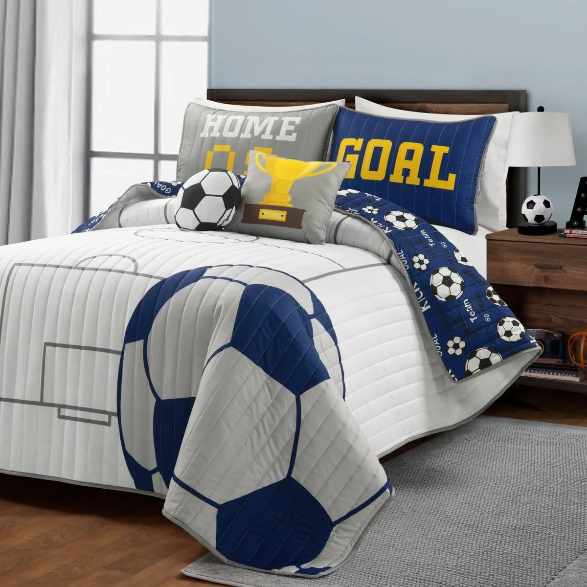 Soccer Game Reversible Quilt Set - Image 10