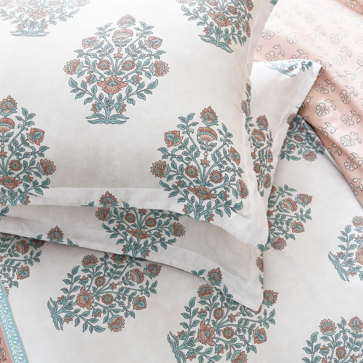 Sofia Flower Block Bouquet Comforter 5Pc Set - Image 7