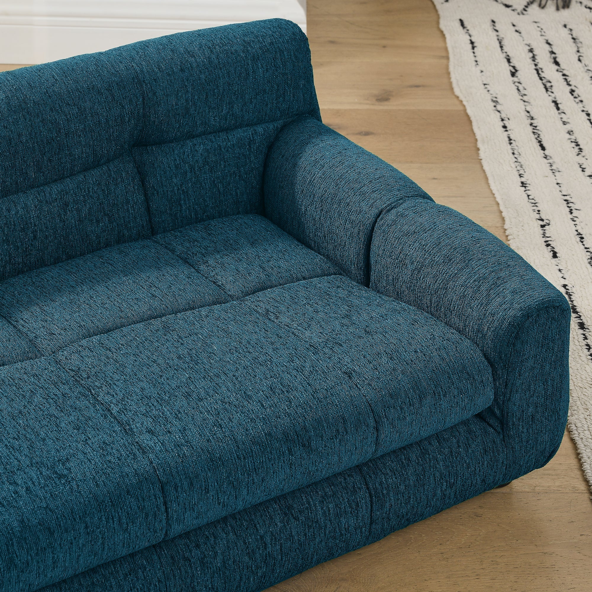 Soft Comfortable Pet Sofa with Backrest and Armrests in Blue - Image 4