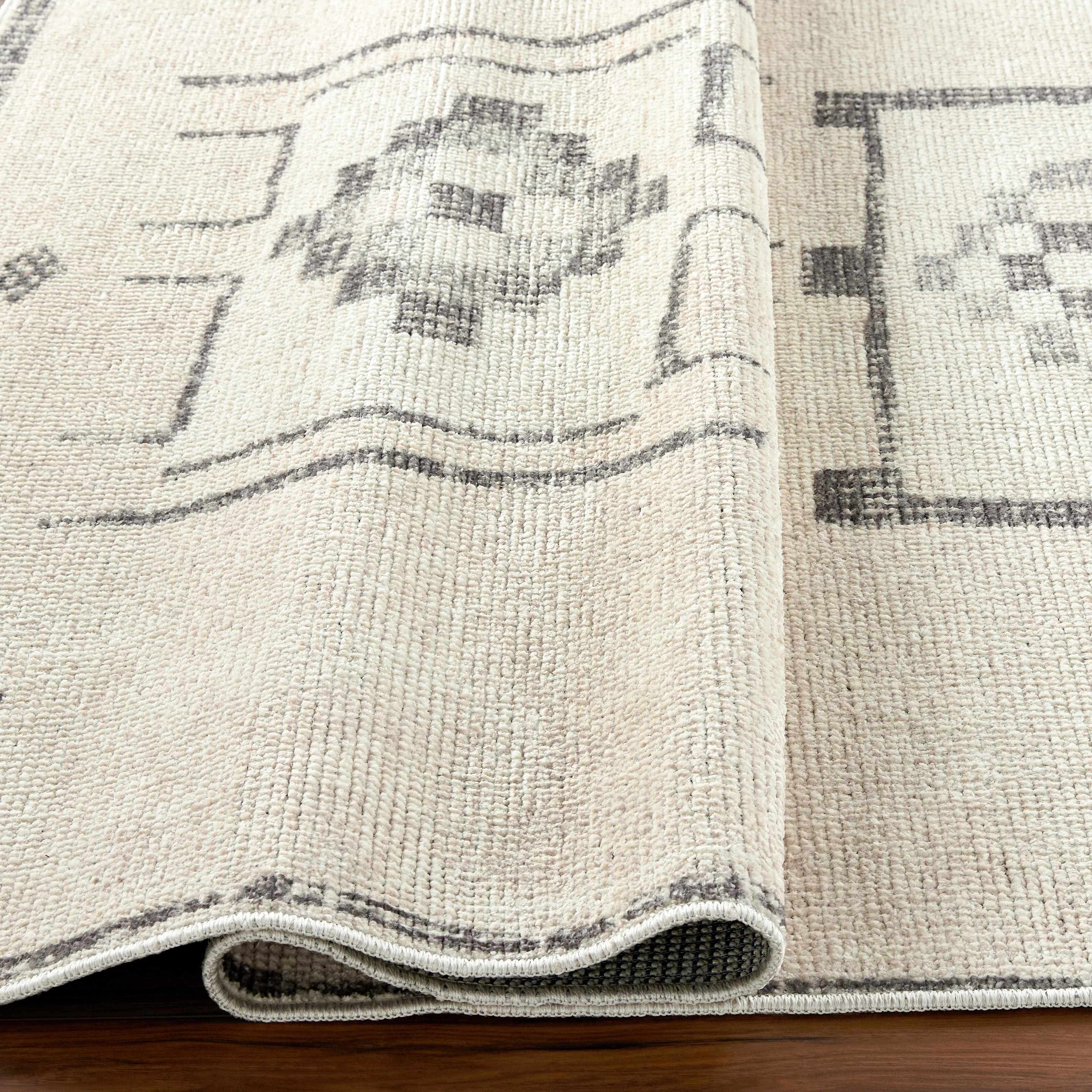 Solana Medallion Charcoal - Livabliss x Becki Owens - Image 3