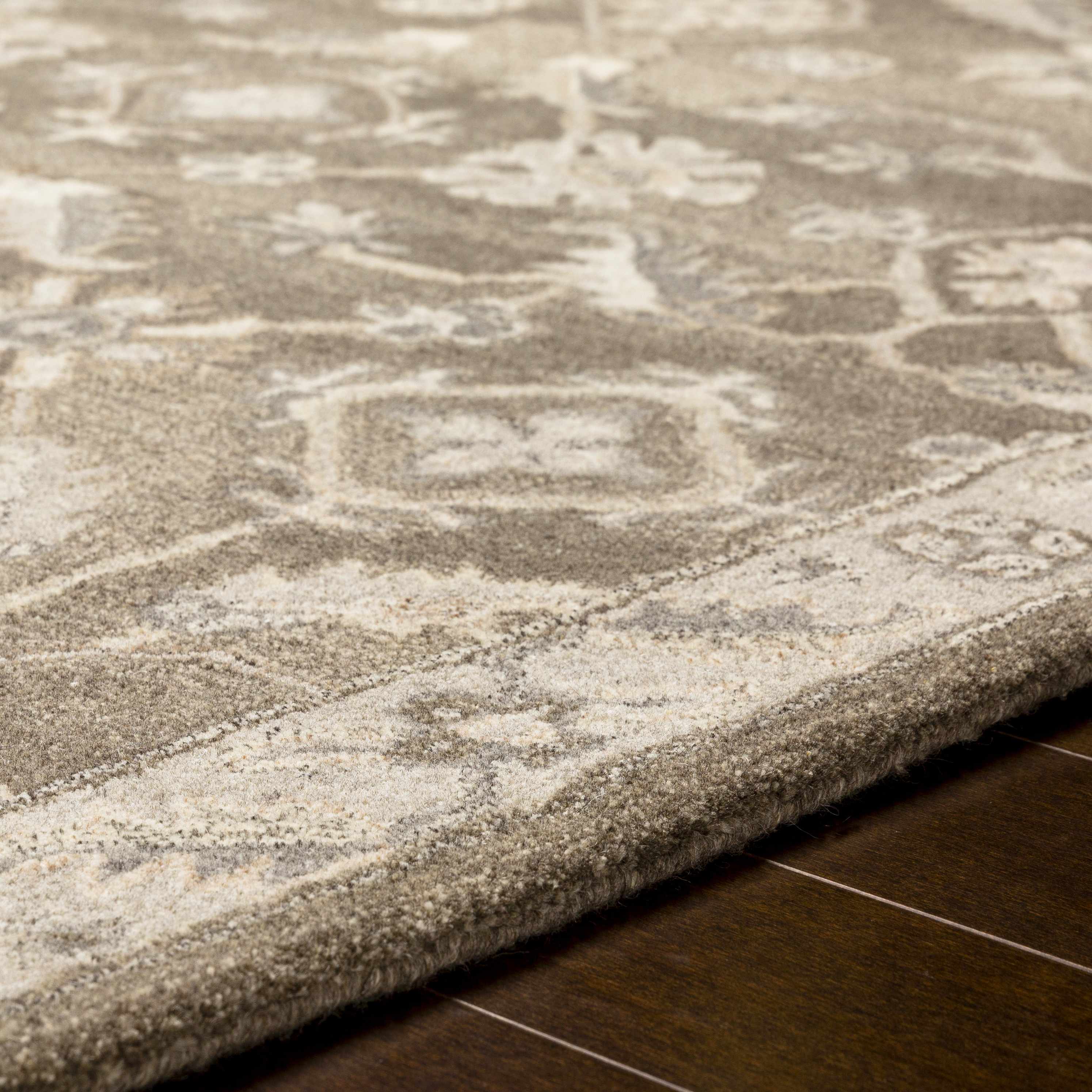 Solen Area Rug - Image 4