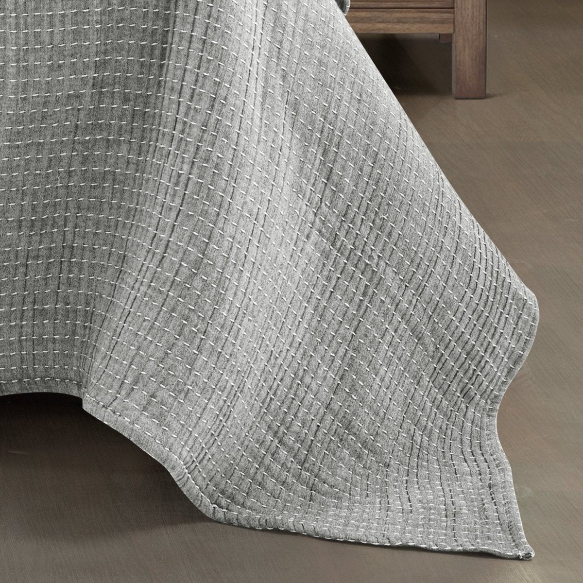Solid Kantha Pick Stitch Yarn Dyed Cotton Woven Quilt/Coverlet Set - Image 25