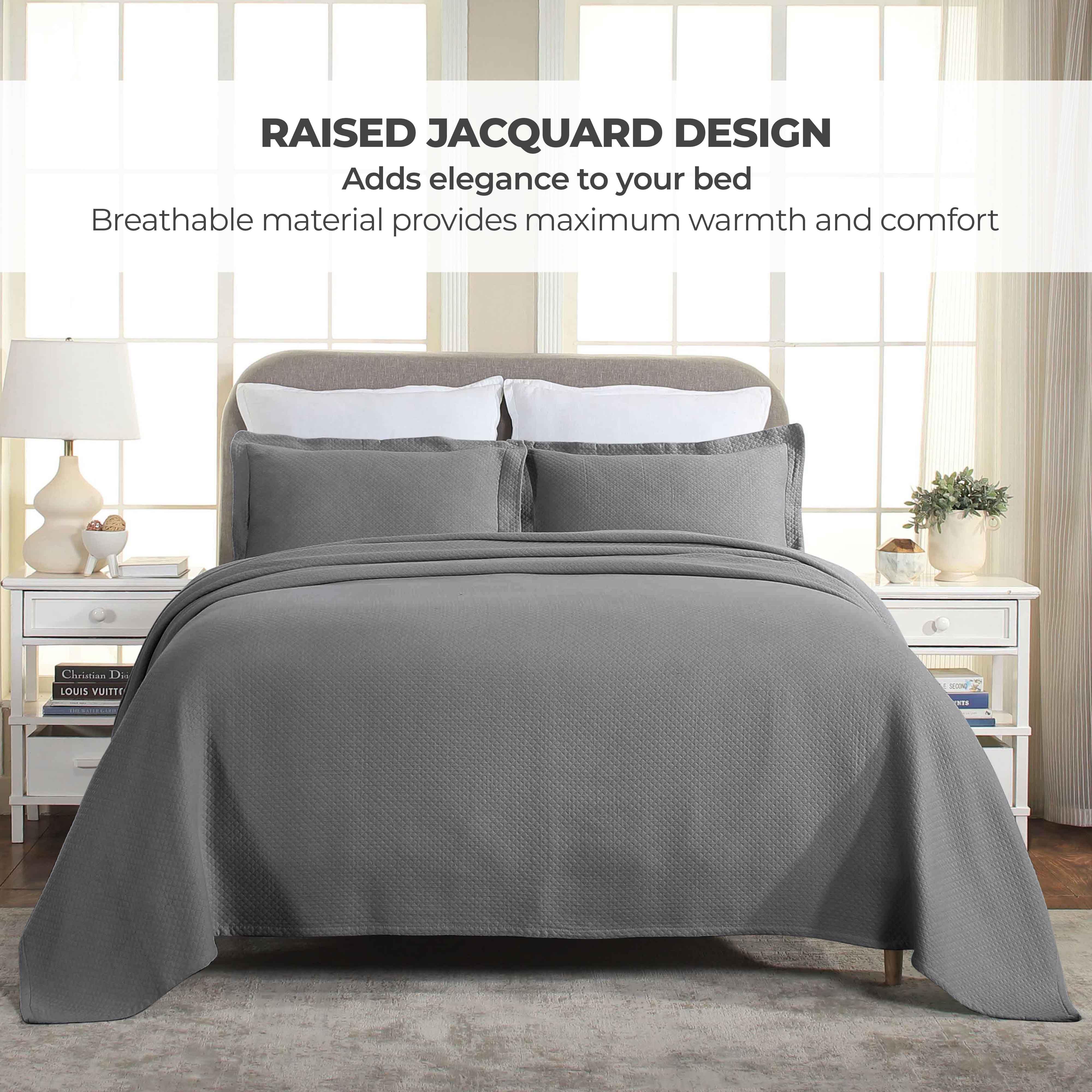Solitaire Jacquard Matelassé Cotton Diamond Solitaire Bedspread Set - Image 41