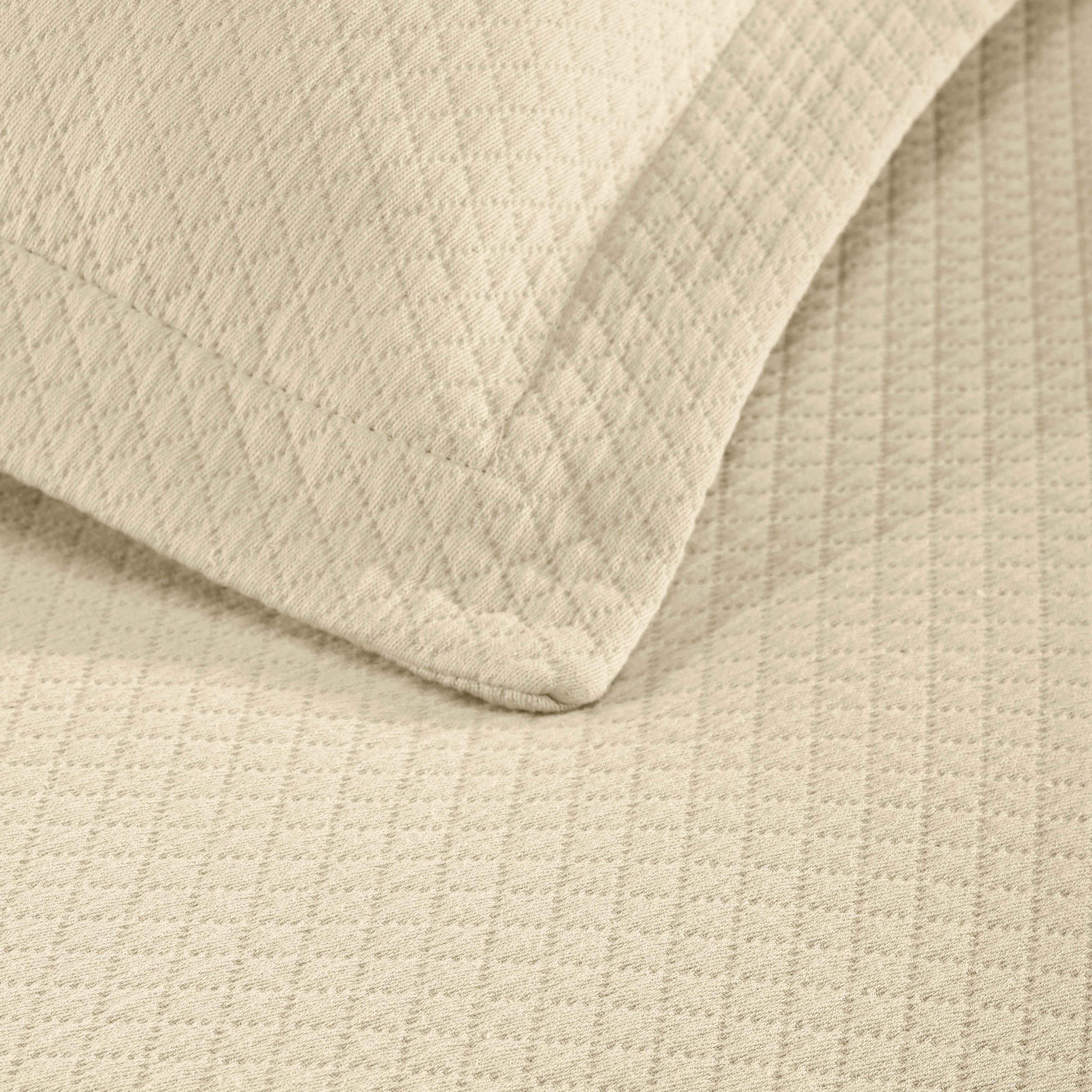 Solitaire Jacquard Matelassé Cotton Diamond Solitaire Bedspread Set - Image 53
