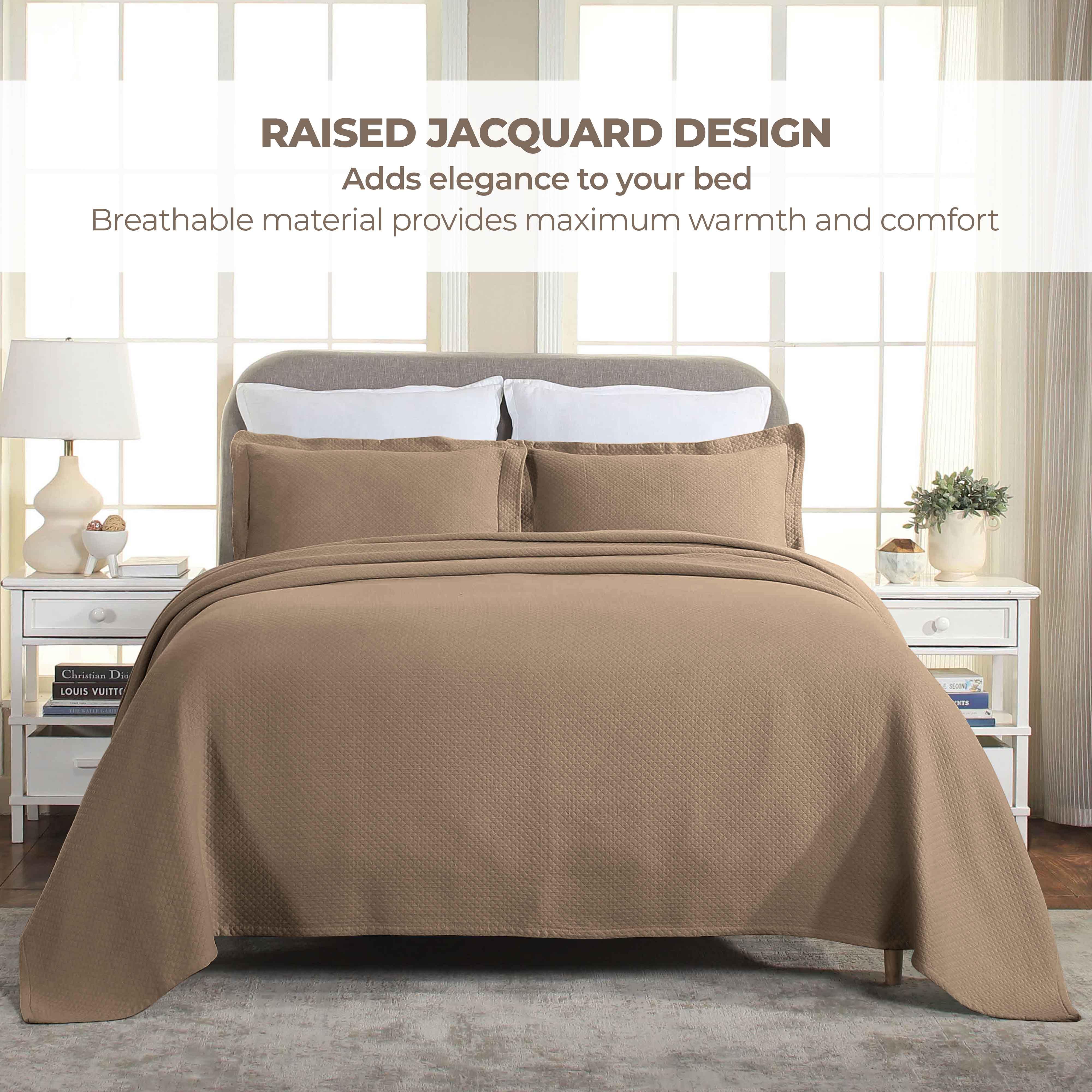 Solitaire Jacquard Matelassé Cotton Diamond Solitaire Bedspread Set - Image 6