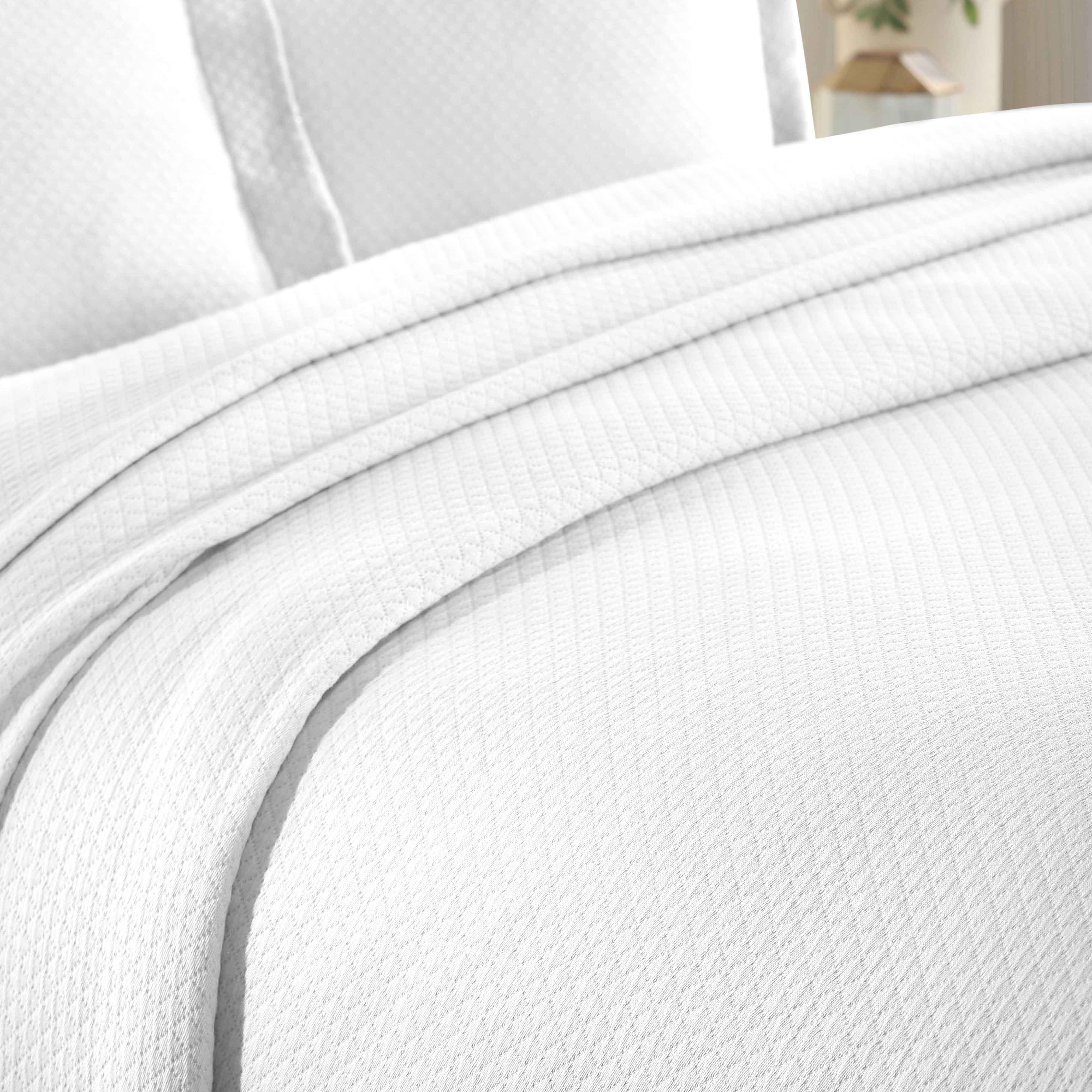 Solitaire Jacquard Matelassé Cotton Diamond Solitaire Bedspread Set - Image 75