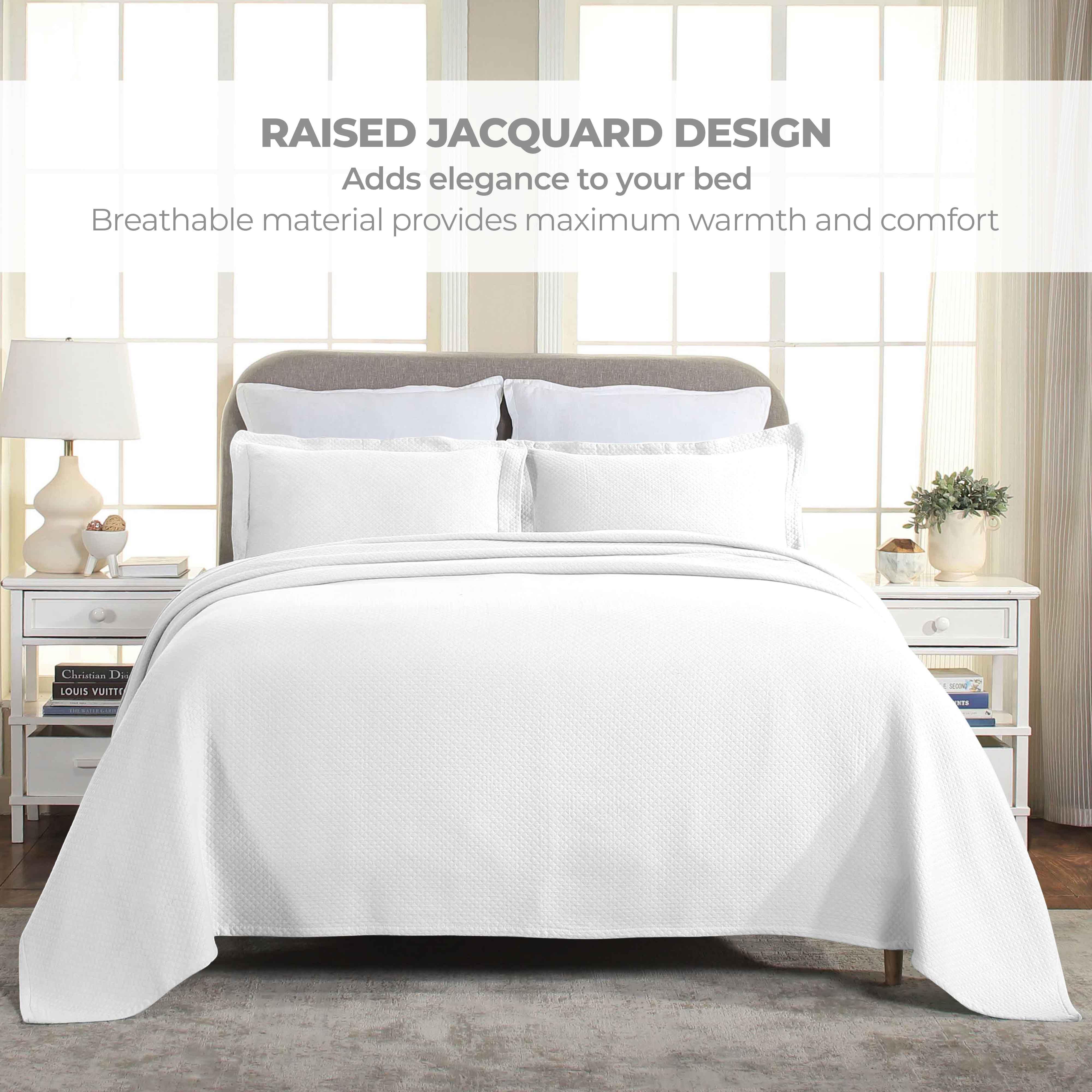 Solitaire Jacquard Matelassé Cotton Diamond Solitaire Bedspread Set - Image 77