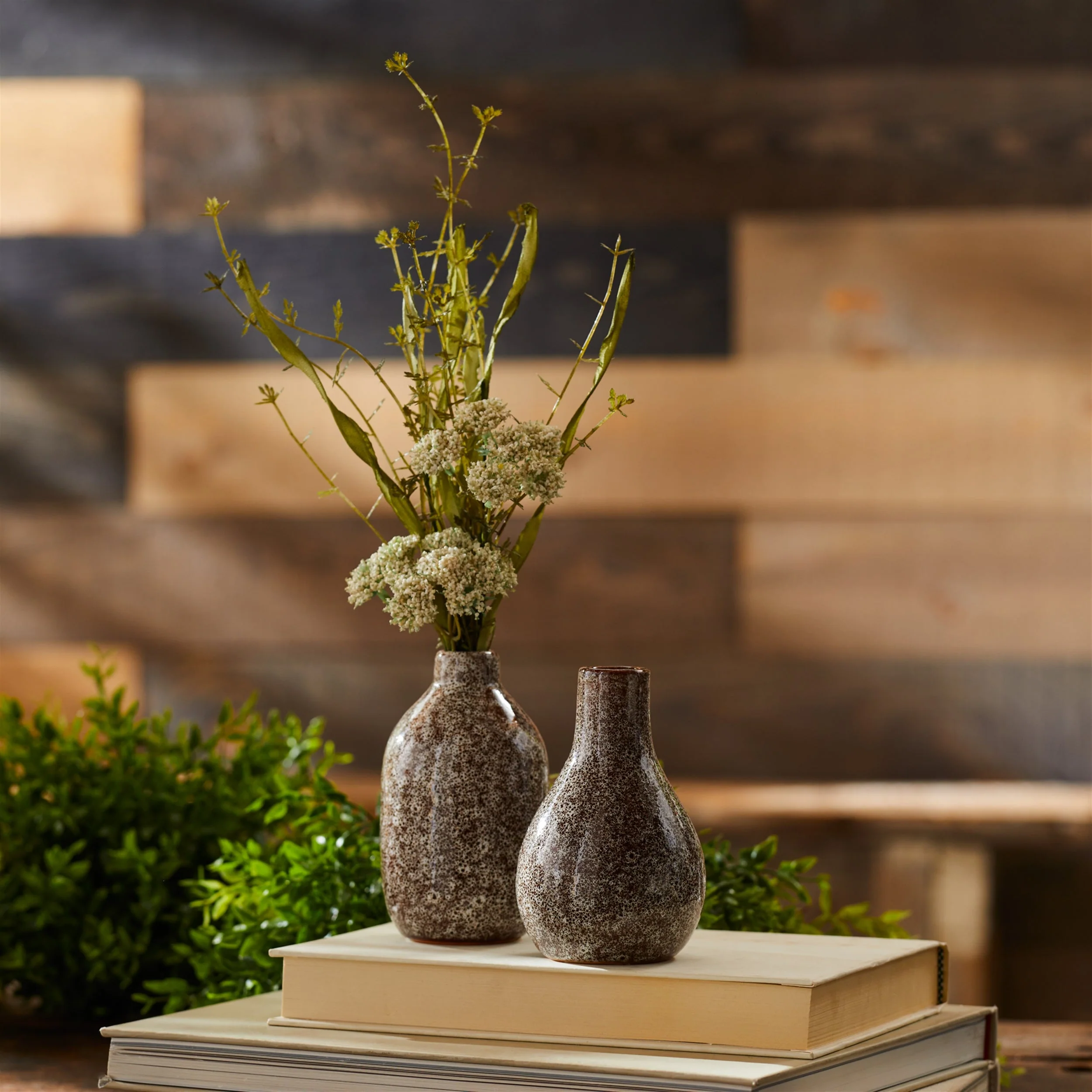 Speckled ceramic bottle vase (set of 2) - Image 6