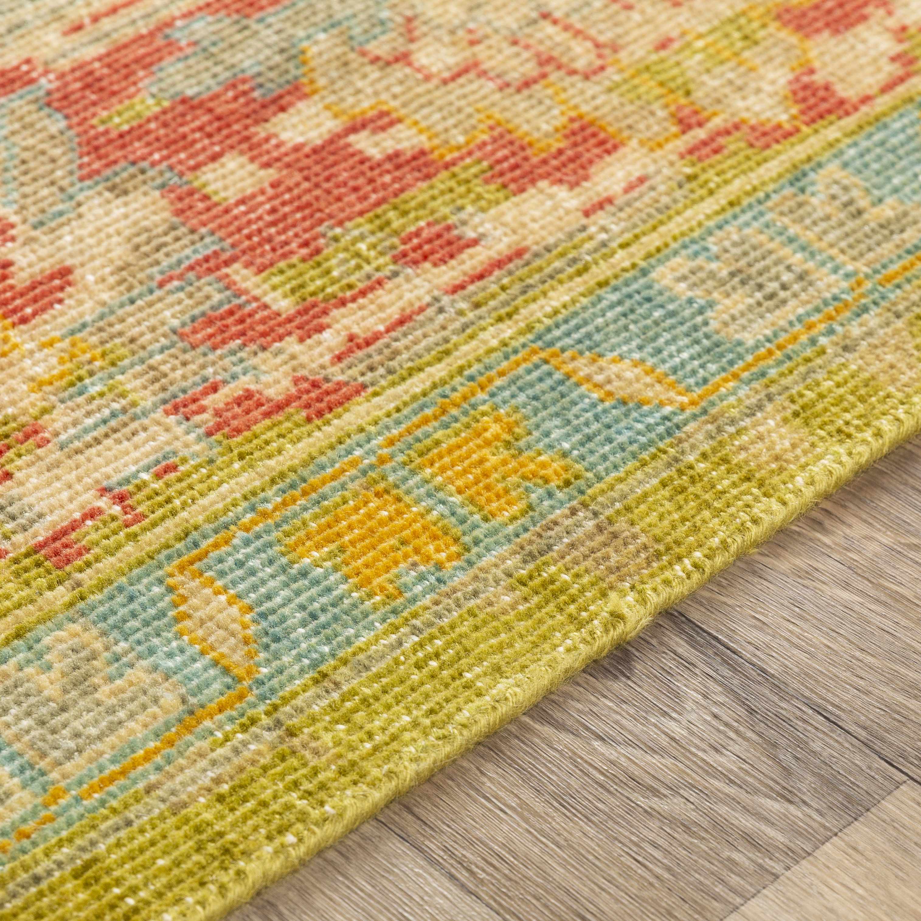 Spurger Premium Handmade Wool Rug - Clearance - Image 8