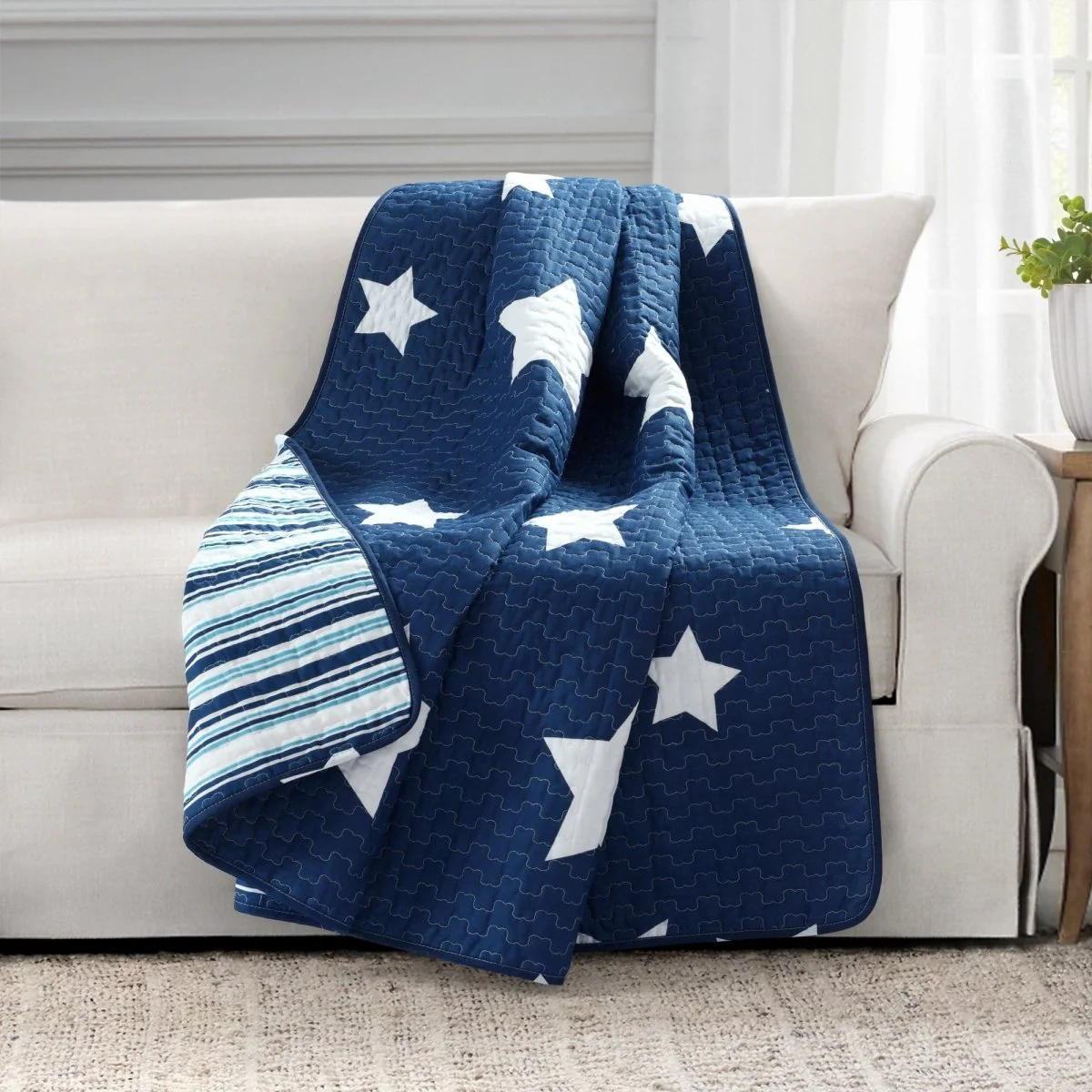 Star Reversible Cotton Throw - Image 4