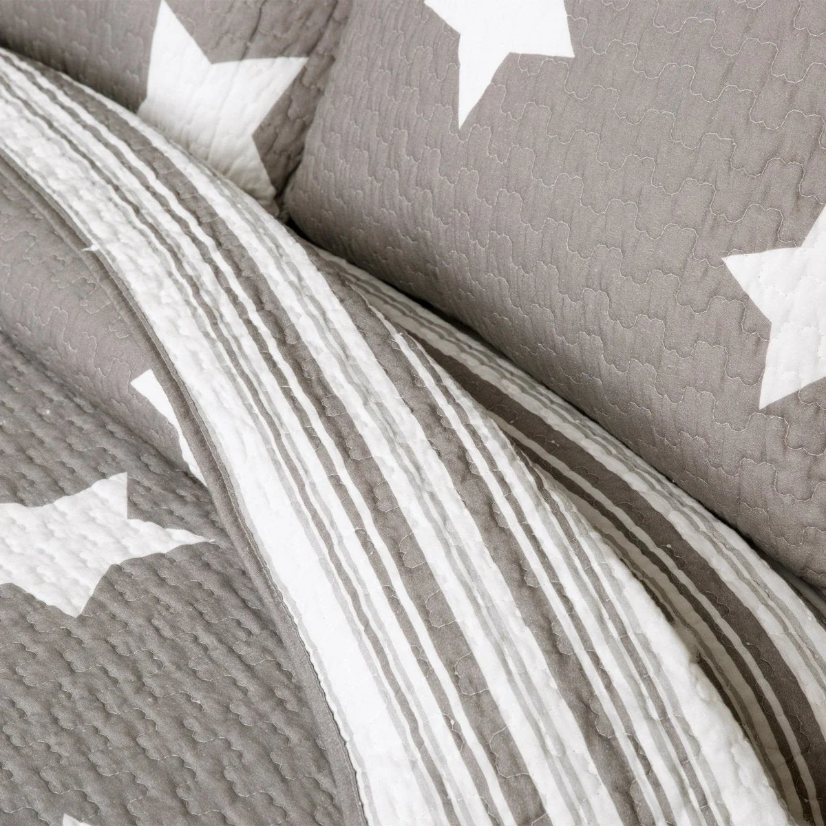 Star Reviersible 2 Piece Quilt Set Twin Size - Image 10