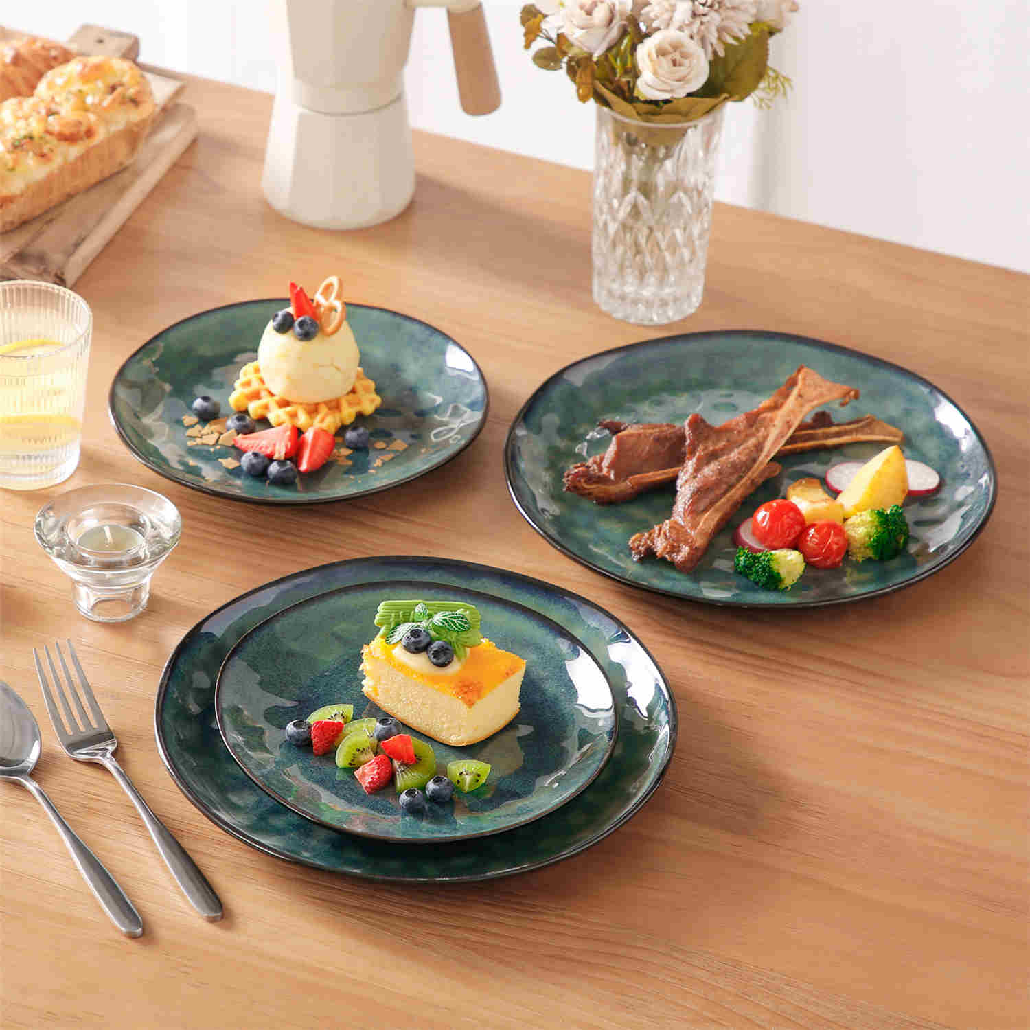 Starry 12 Piece Petite Dinnerware Set - Image 9