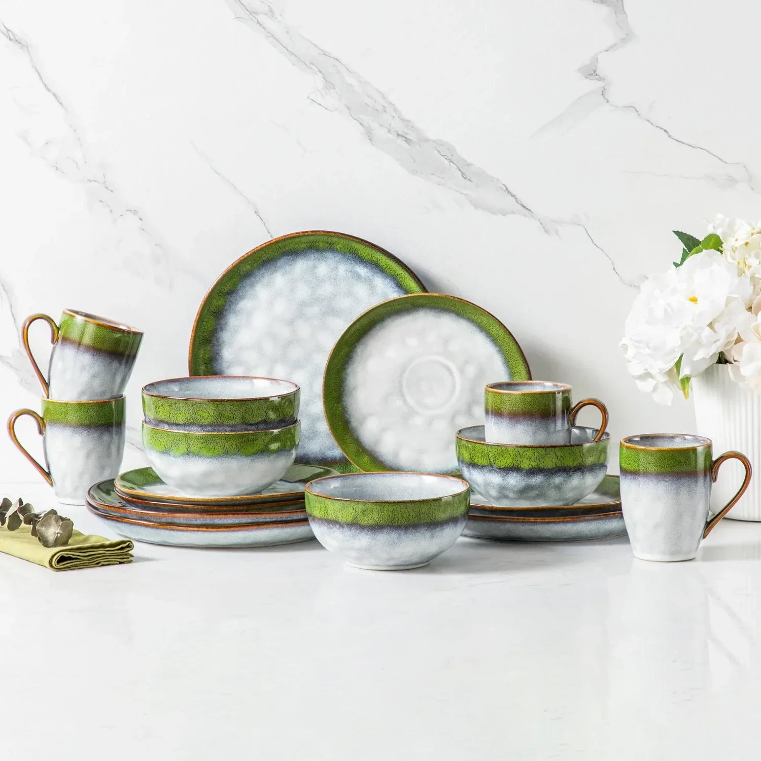 Starry 16 Piece Dinnerware Set - Image 16