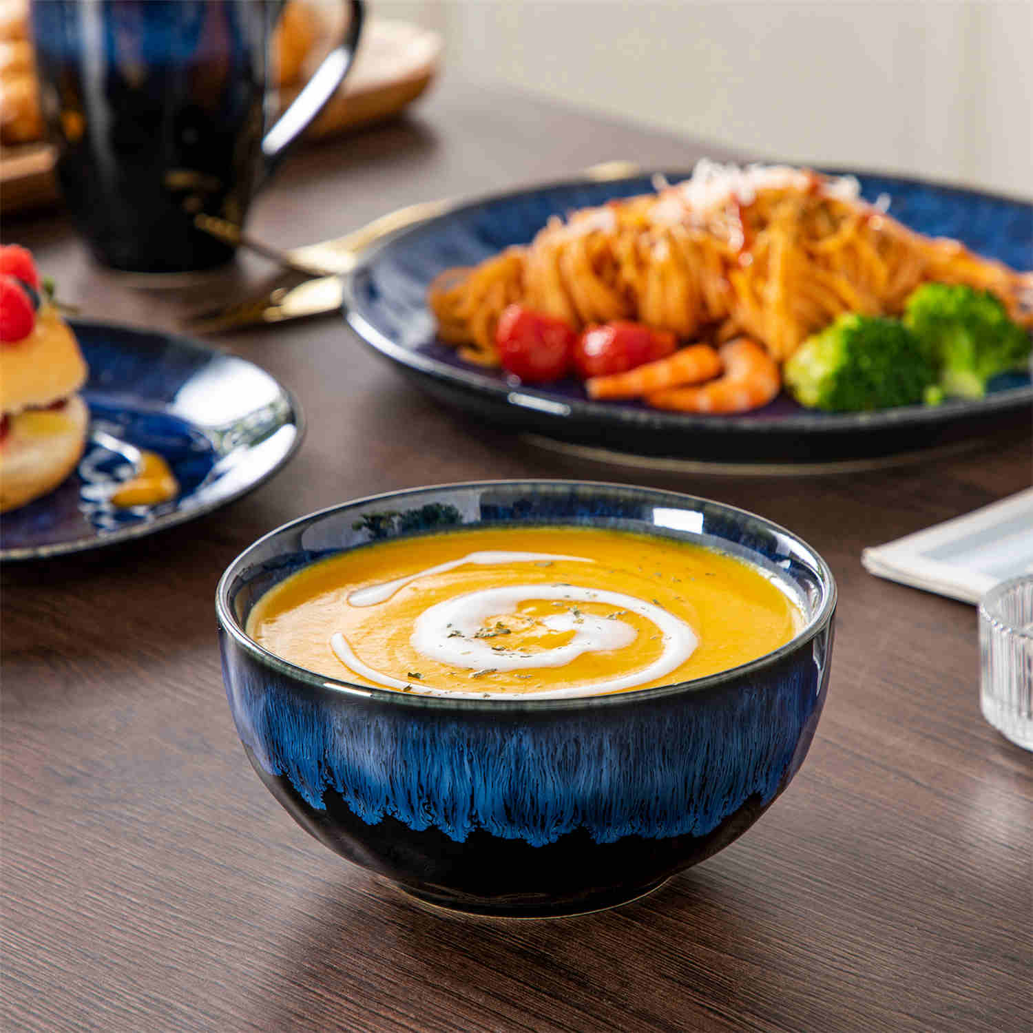 Starry 16 Piece Dinnerware Set - Image 7