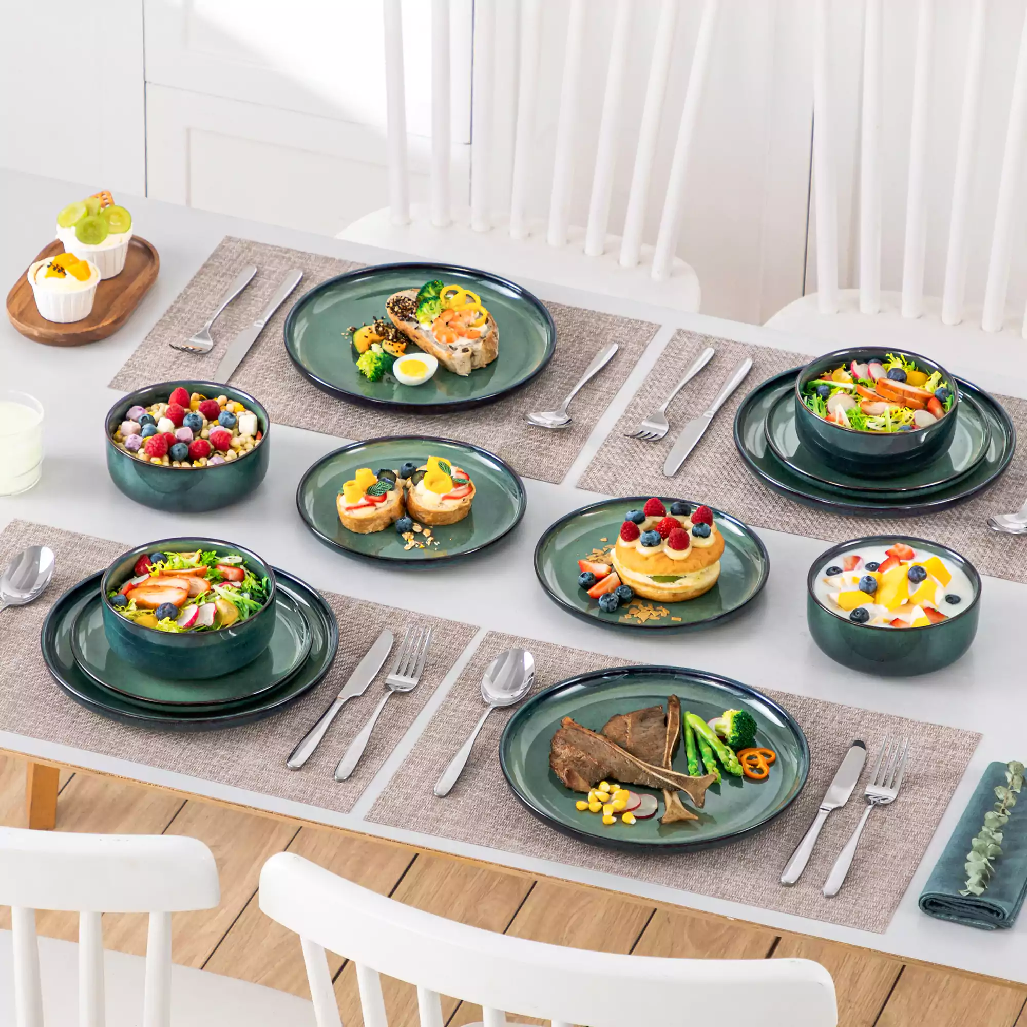 Starry Lipped-Edge 12 Piece Dinnerware Set - Image 18