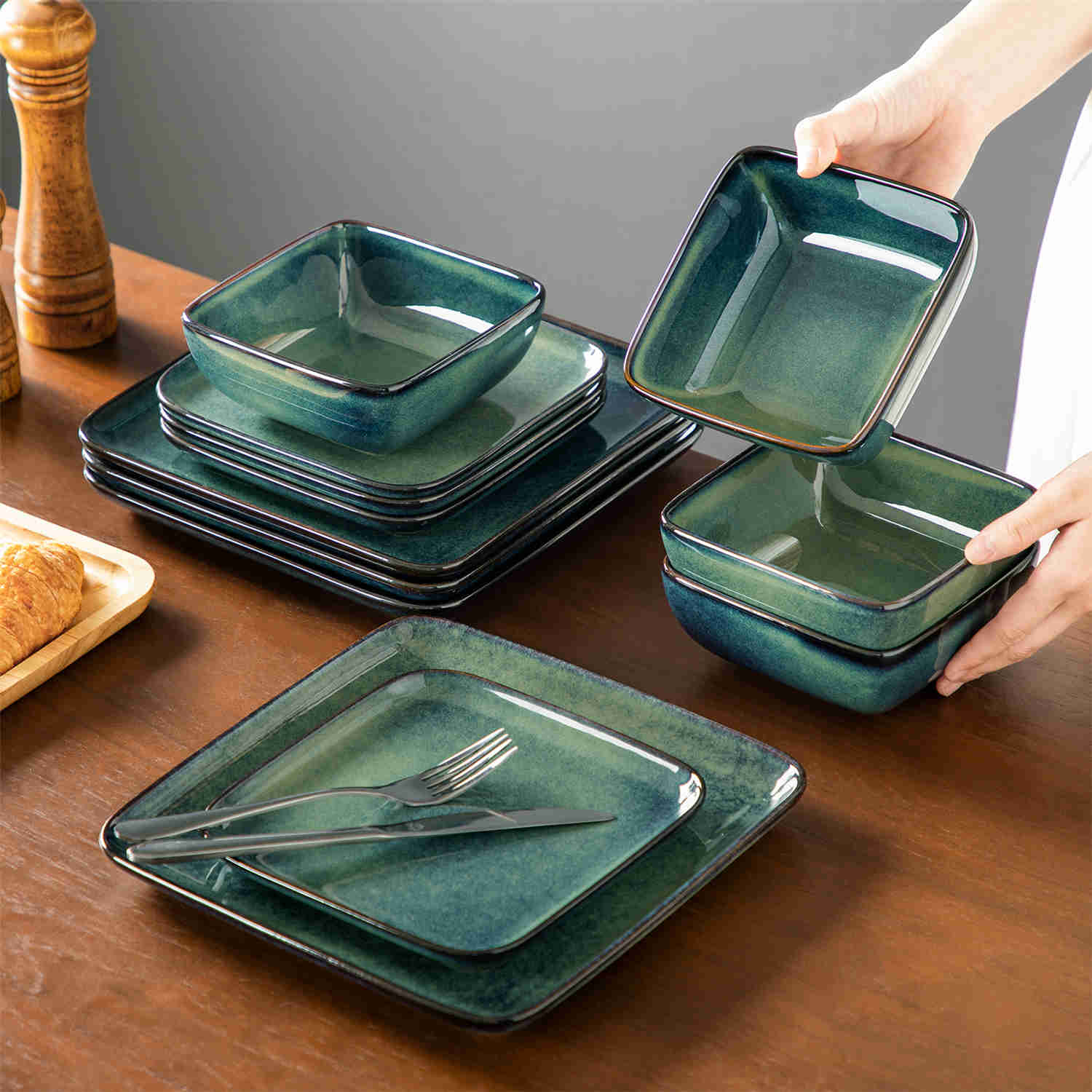 Stern 12 Piece Dinnerware Set - Image 10