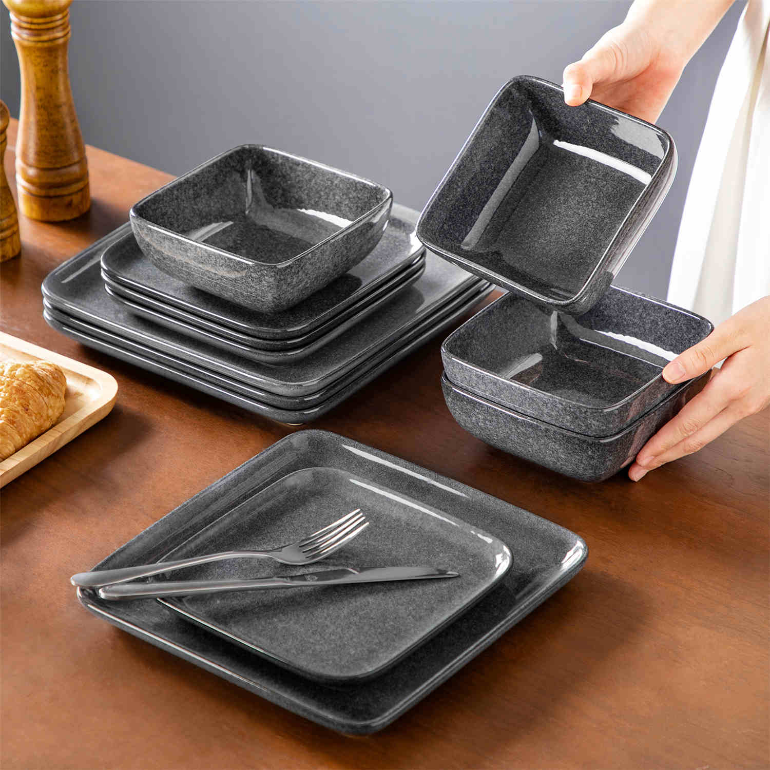 Stern 12 Piece Dinnerware Set - Image 17