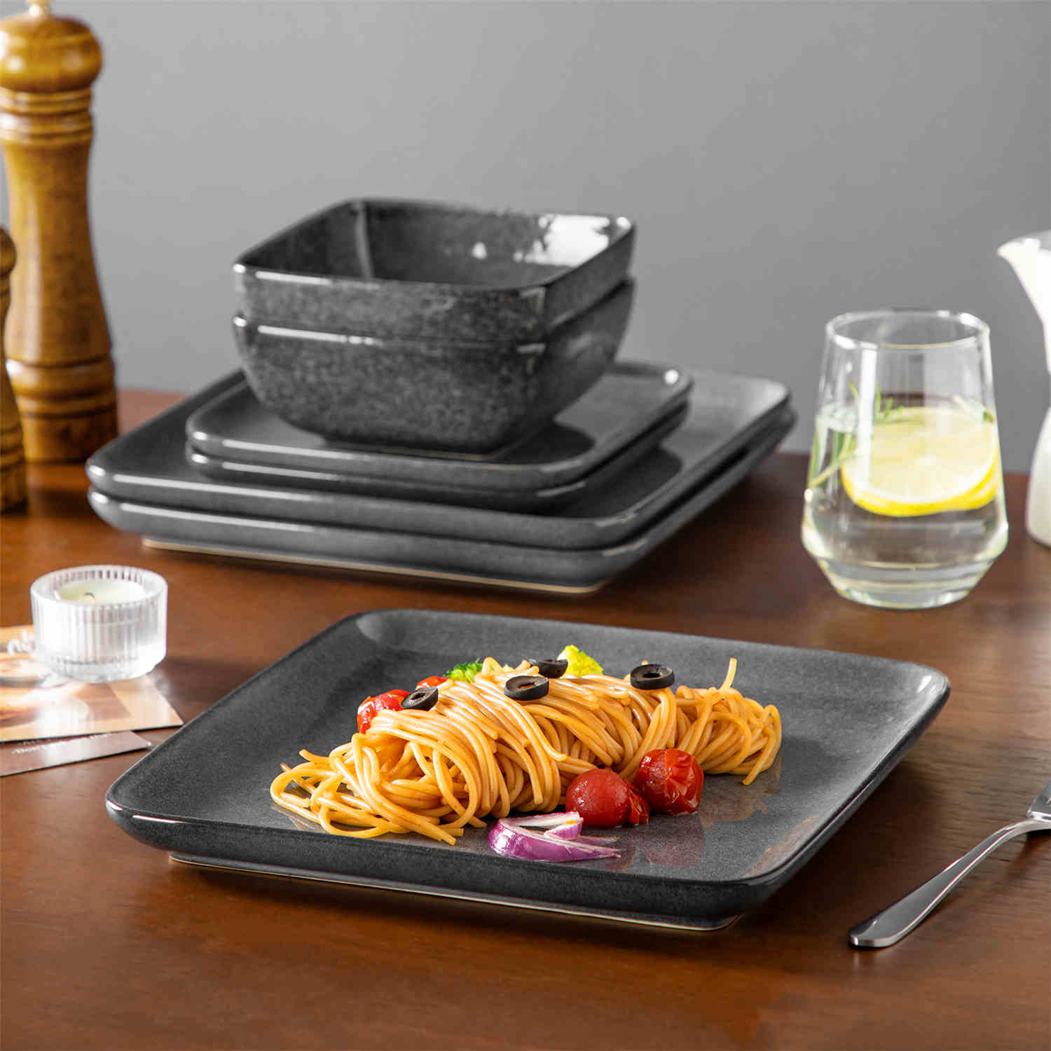 Stern 12 Piece Dinnerware Set - Image 20