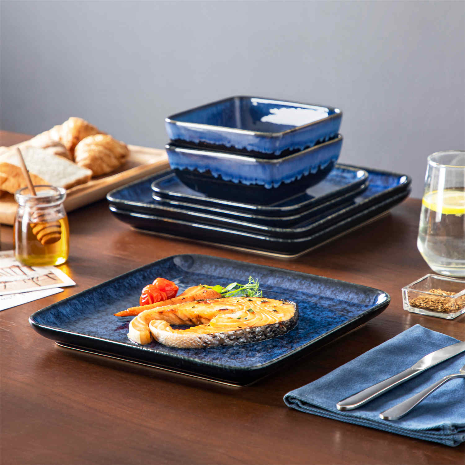 Stern 12 Piece Dinnerware Set - Image 6