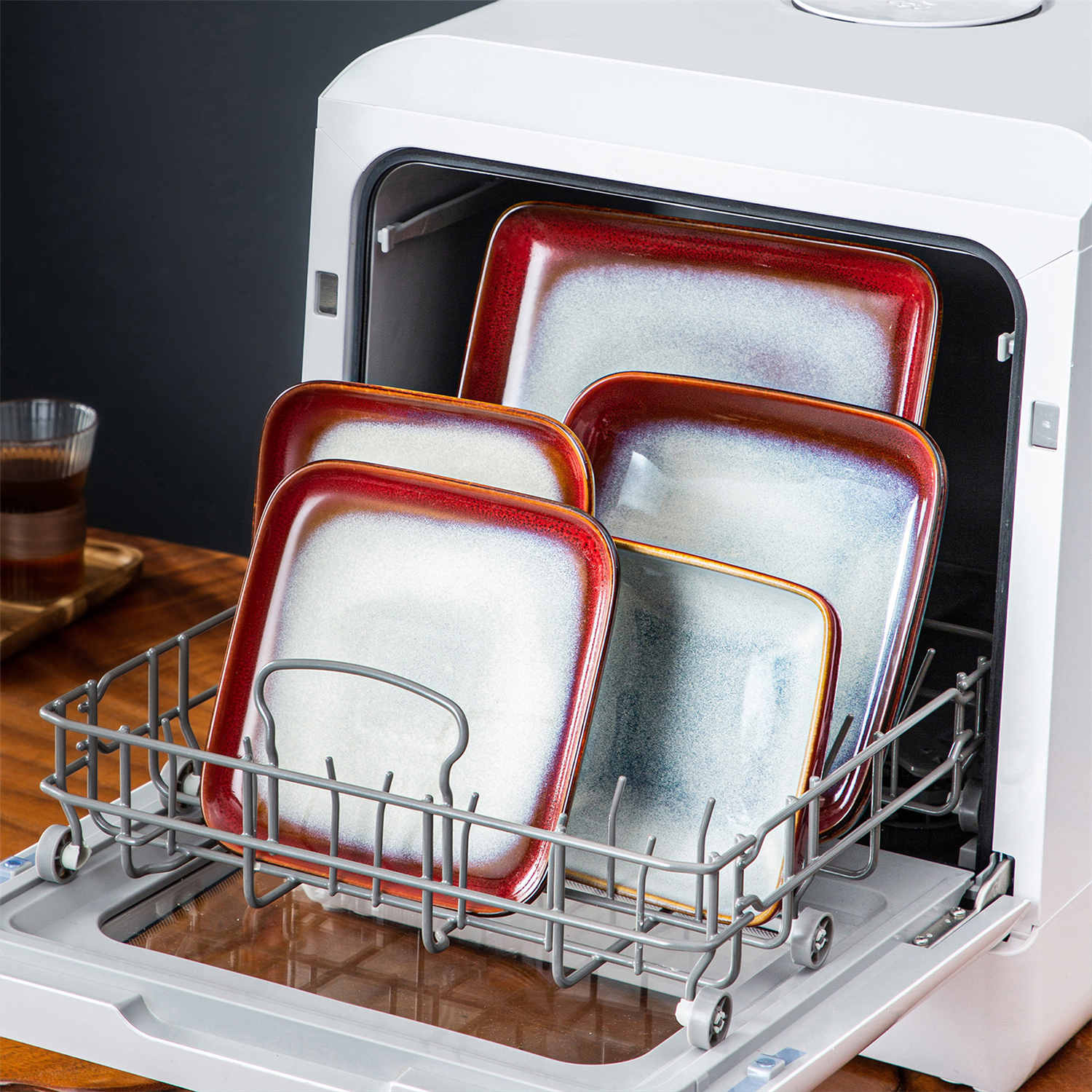 Stern 16 Piece Dinnerware Set - Image 20