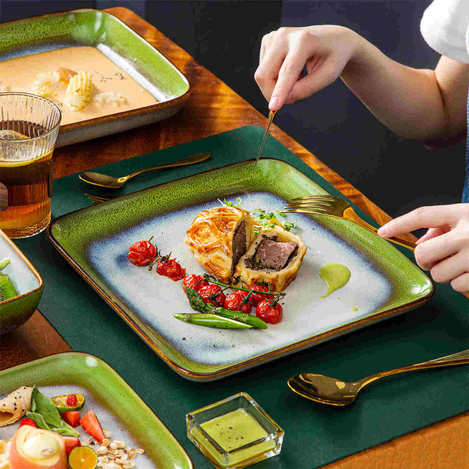 Stern 16 Piece Dinnerware Set - Image 25