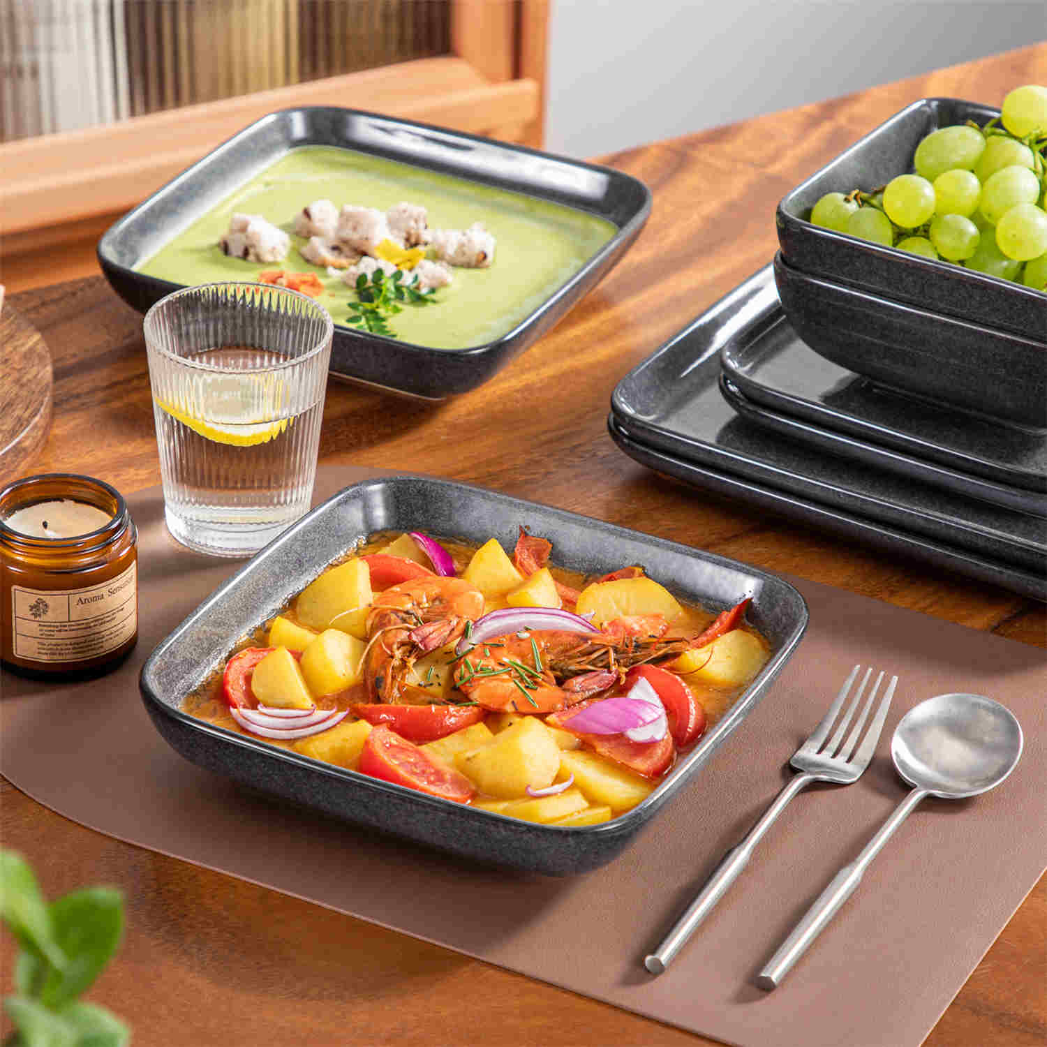 Stern 16 Piece Dinnerware Set - Image 35