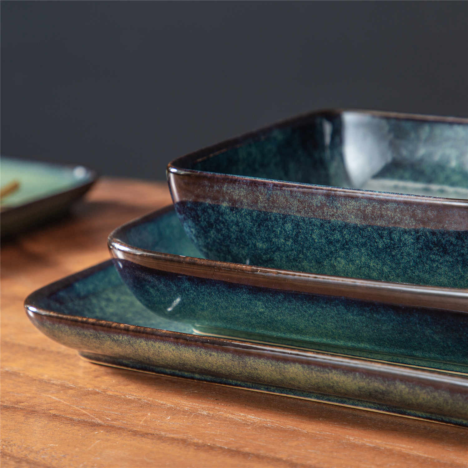 Stern 16 Piece Dinnerware Set - Image 7