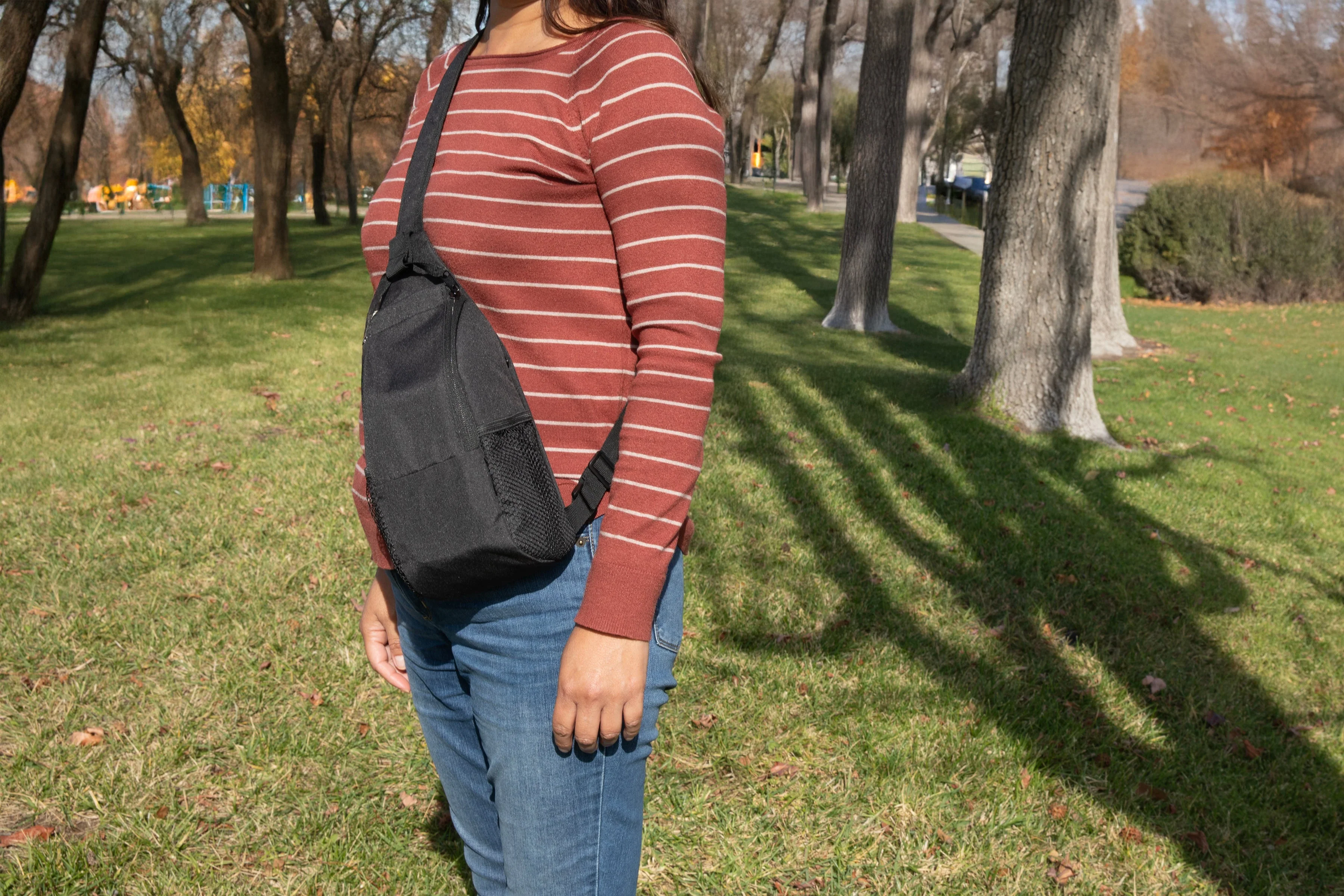 Strider Crossbody Cooler Sling Bag - Image 11