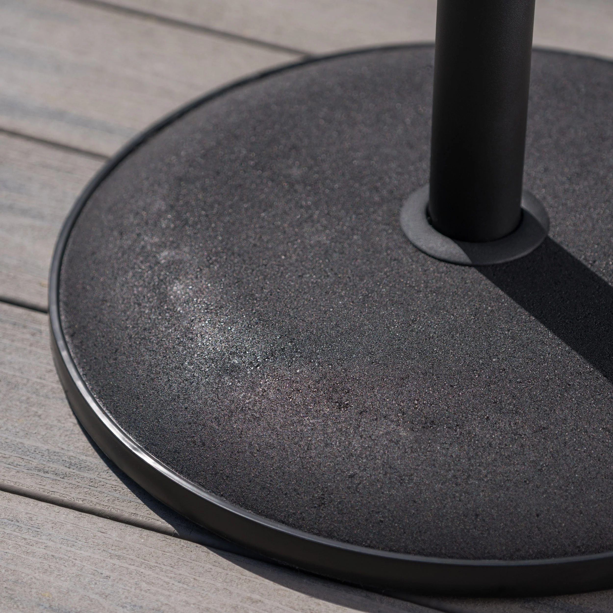 Stylish Concrete Umbrella Base with Iron Support Pole - Image 4