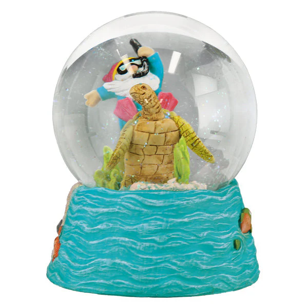 Summer Coastal Gnome Snow Globe - Image 4