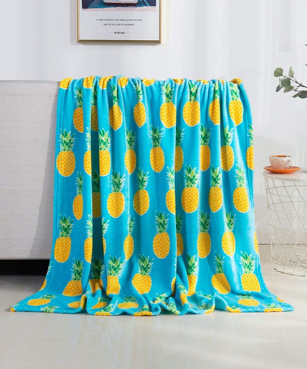 Summertime Whimsy Plush Fleece Throw Blanket (50" x 60") - Pineapple - Image 6