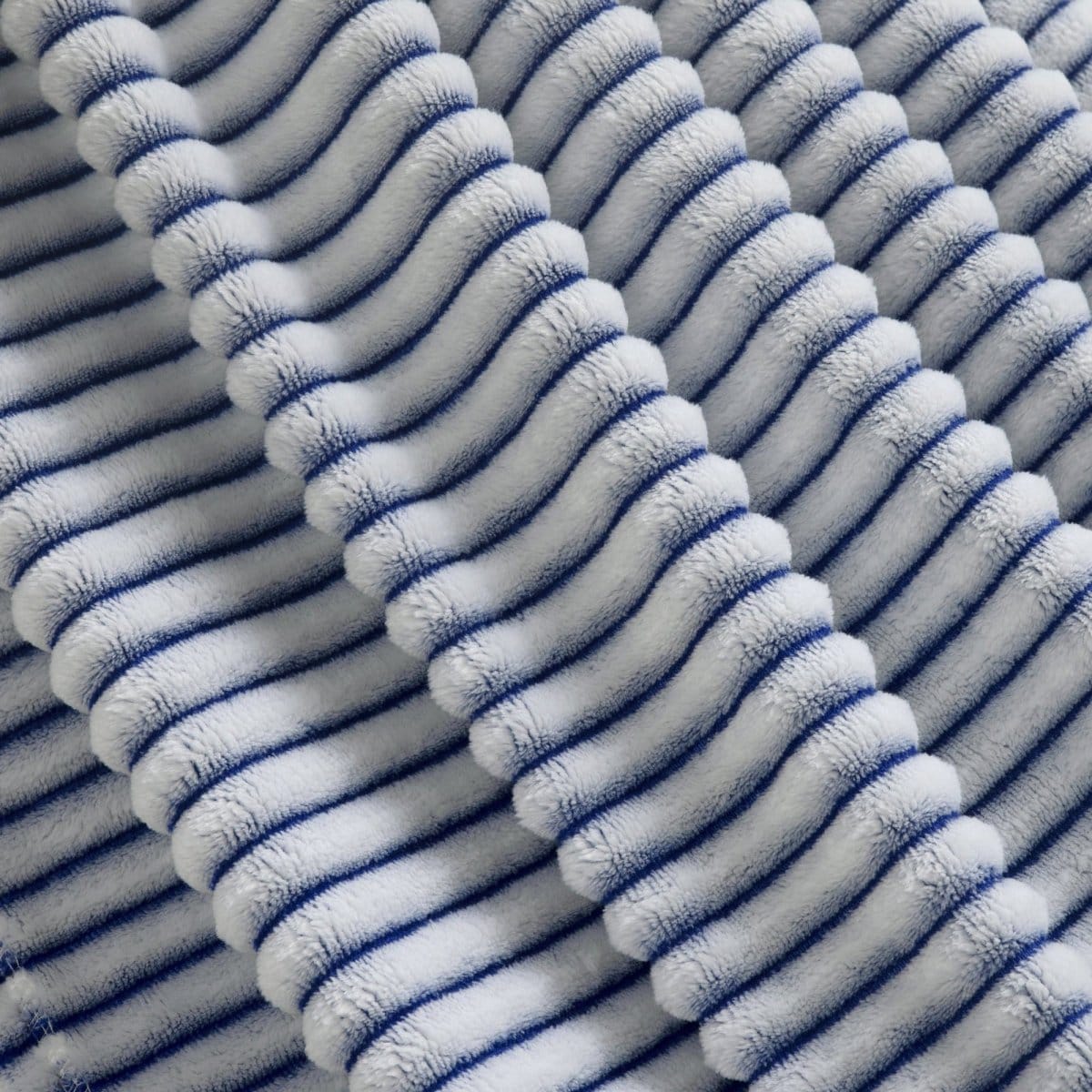 Super Cozy Ultra Soft Ribbed Faux Fur Oversized Blanket/Bedspread - Image 12