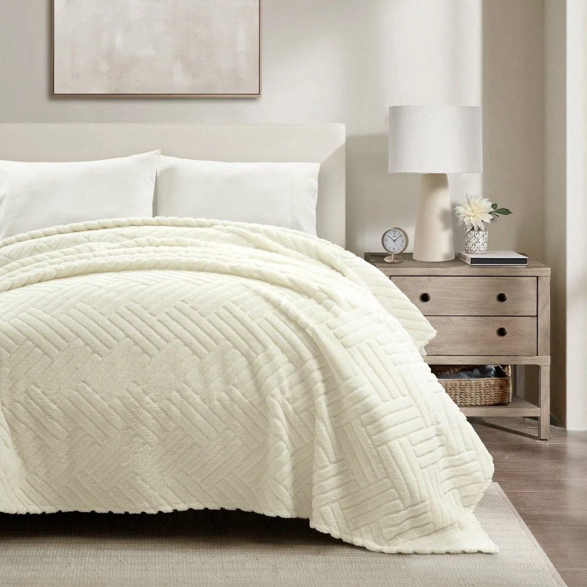 Super Cozy Ultra Soft Sherpa Jacquard Geo Blanket/Bedspread - Image 2