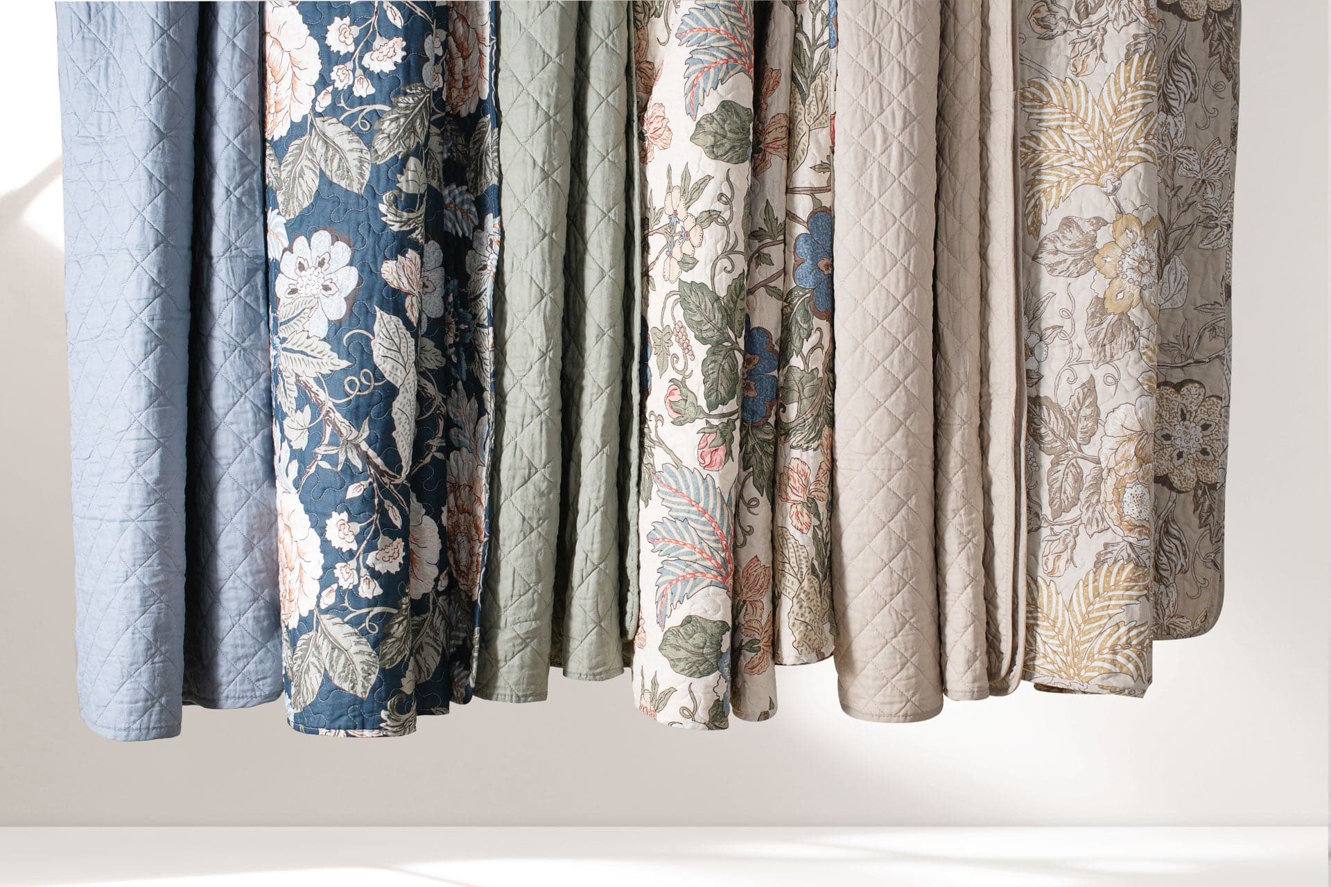 Sydney 3 Piece Quilt Set - Image 43
