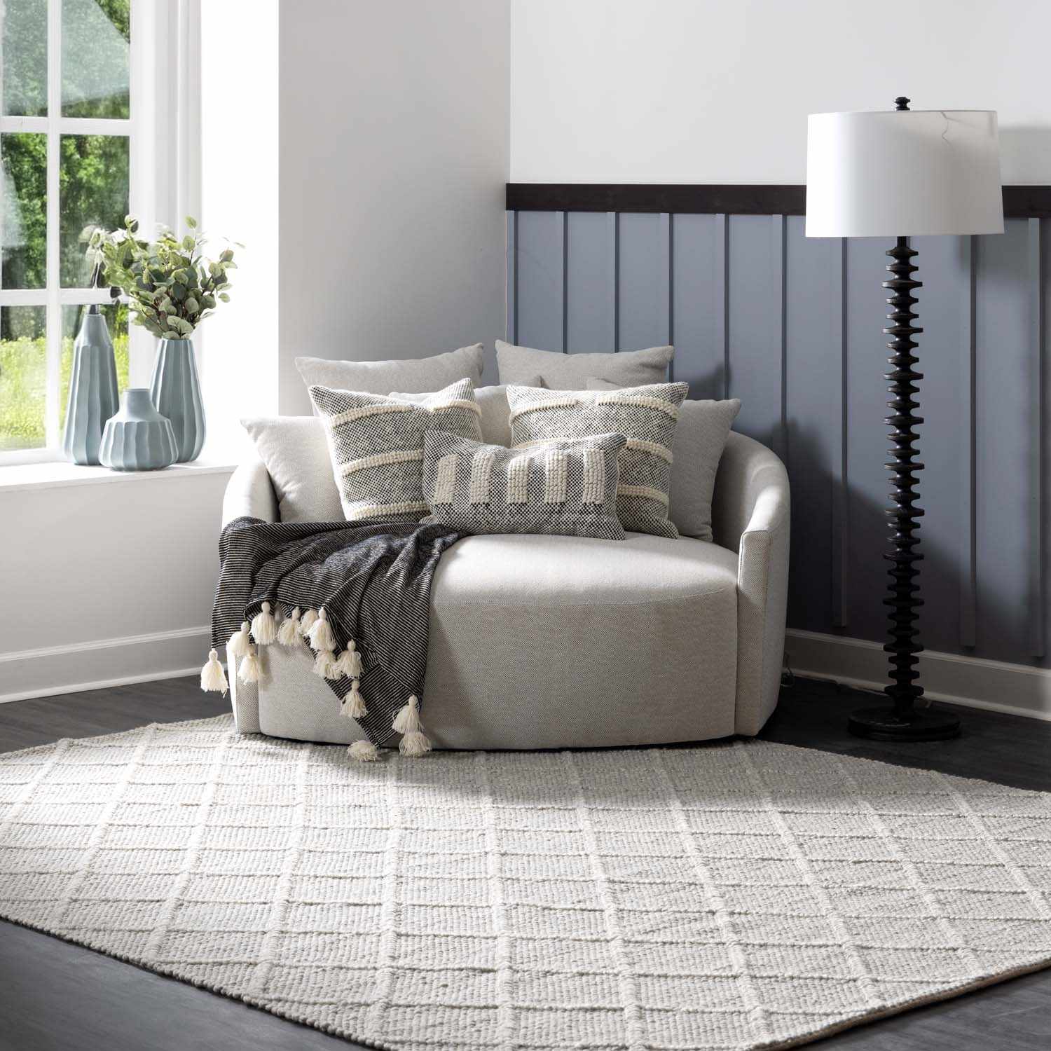 Syosset Area Rug - Clearance - Image 3