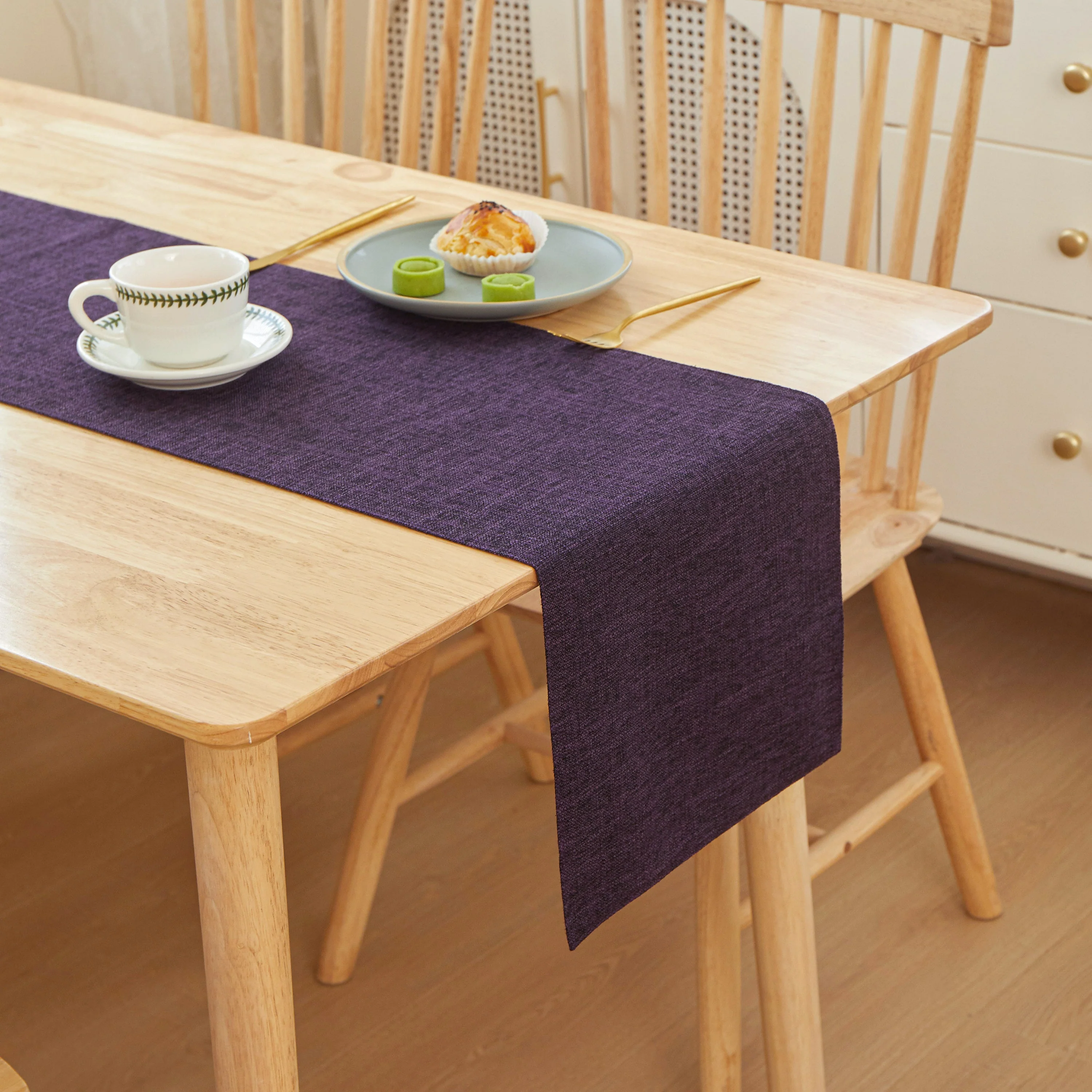 Table Cloth Flat Edges size 12"W x 71" L - Image 3
