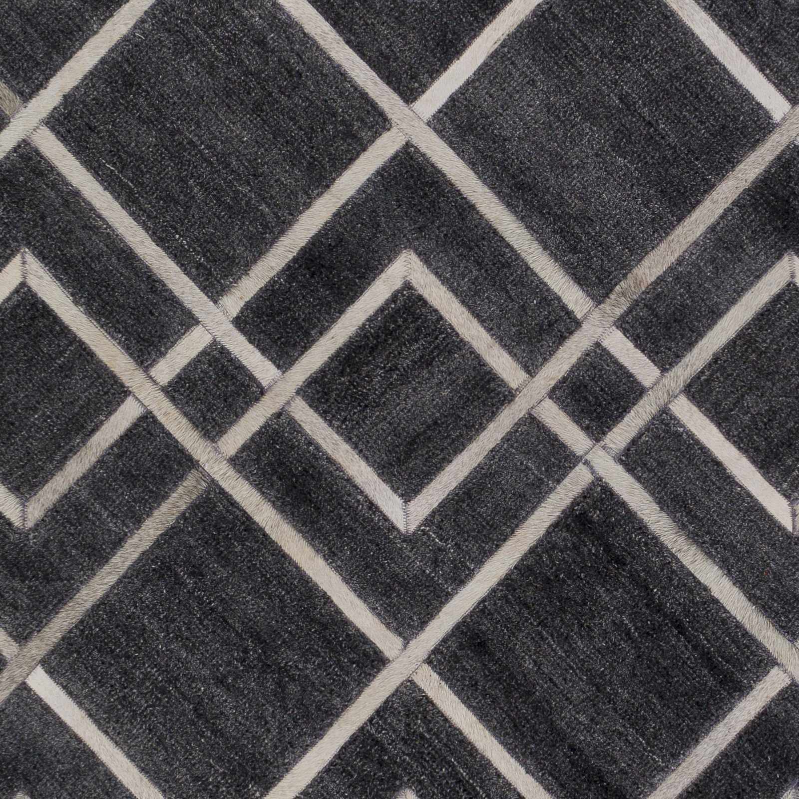 Taclobo Area Rug - Clearance - Image 6