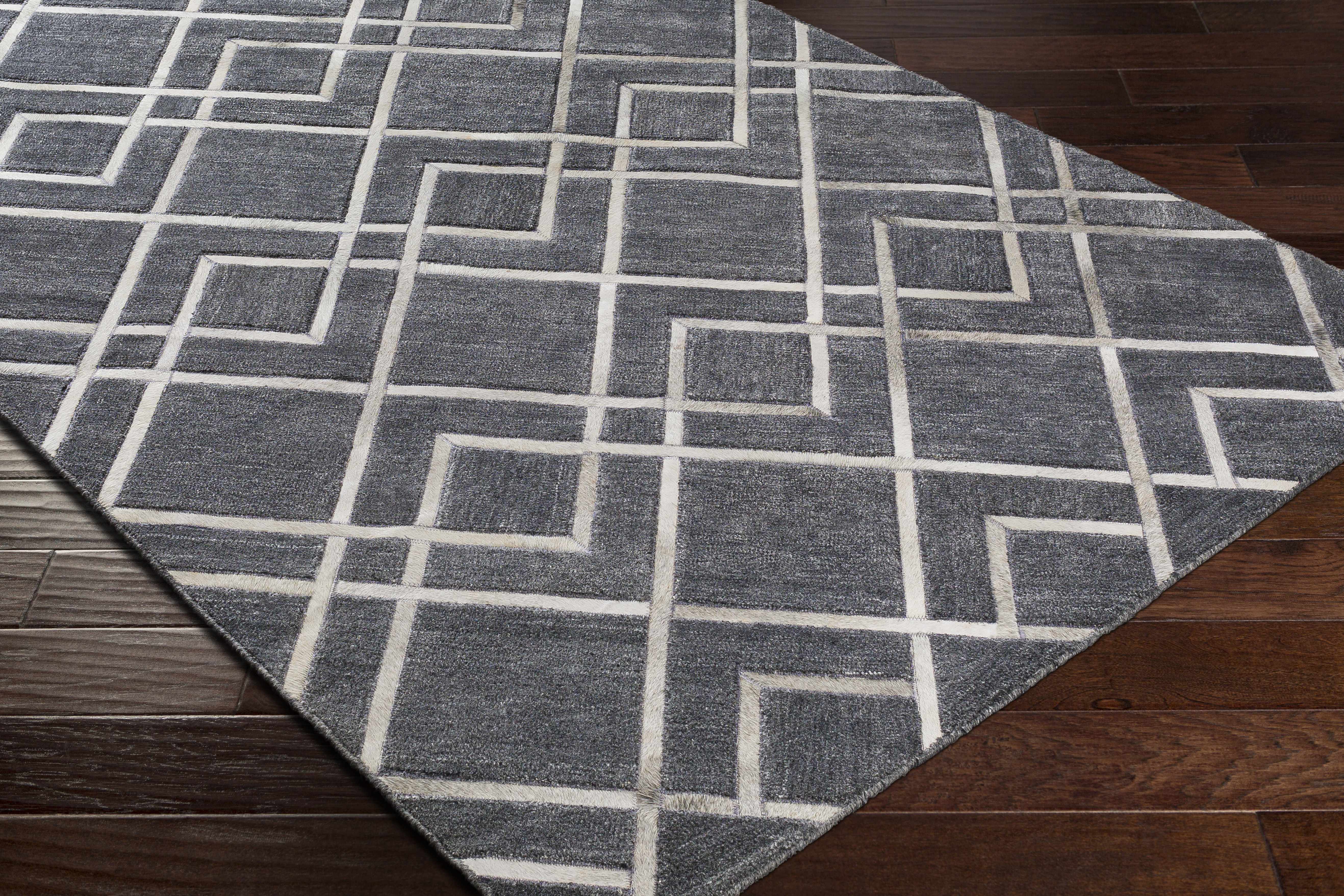 Taclobo Area Rug - Clearance - Image 9
