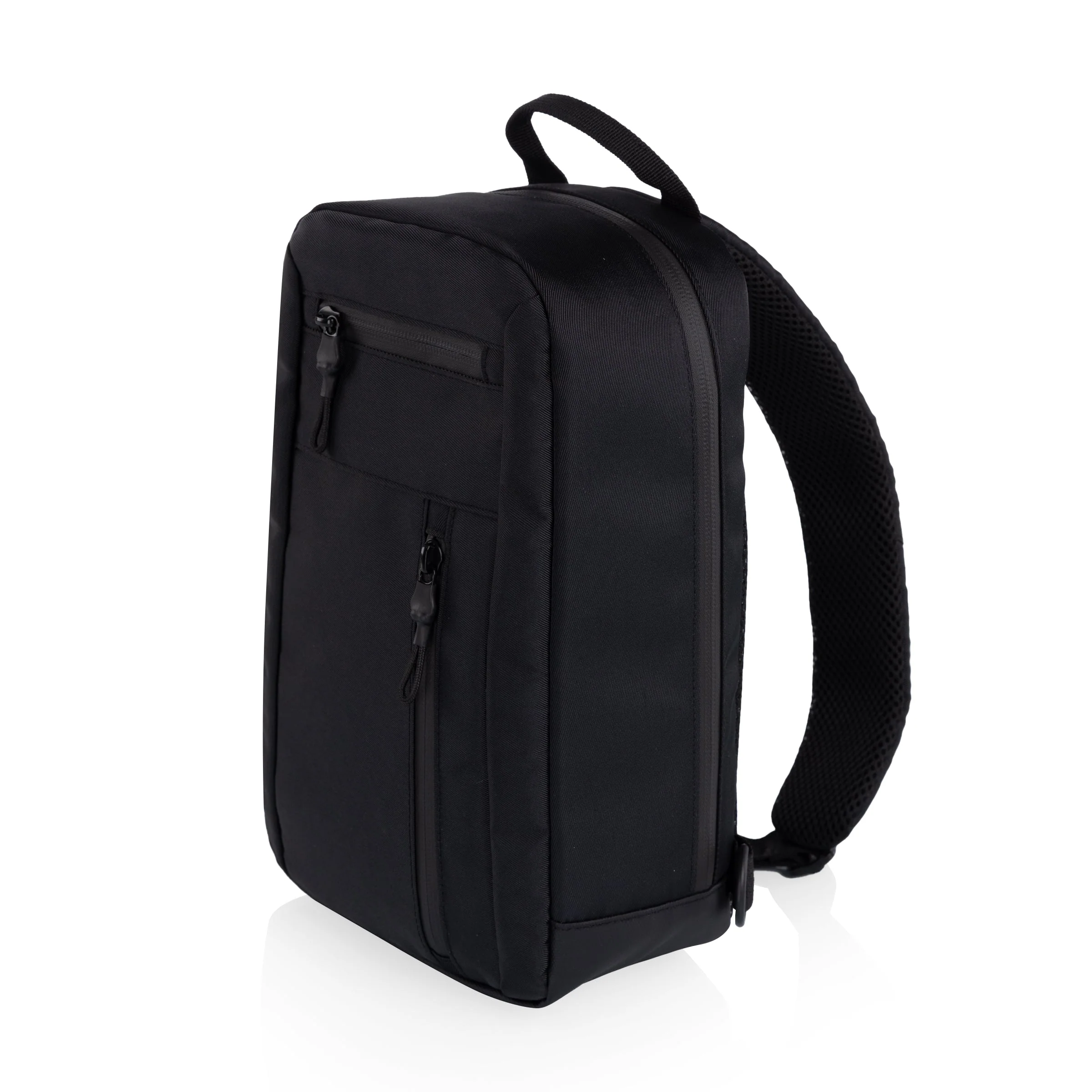 Tarana Insulated Sling Bag - Image 17