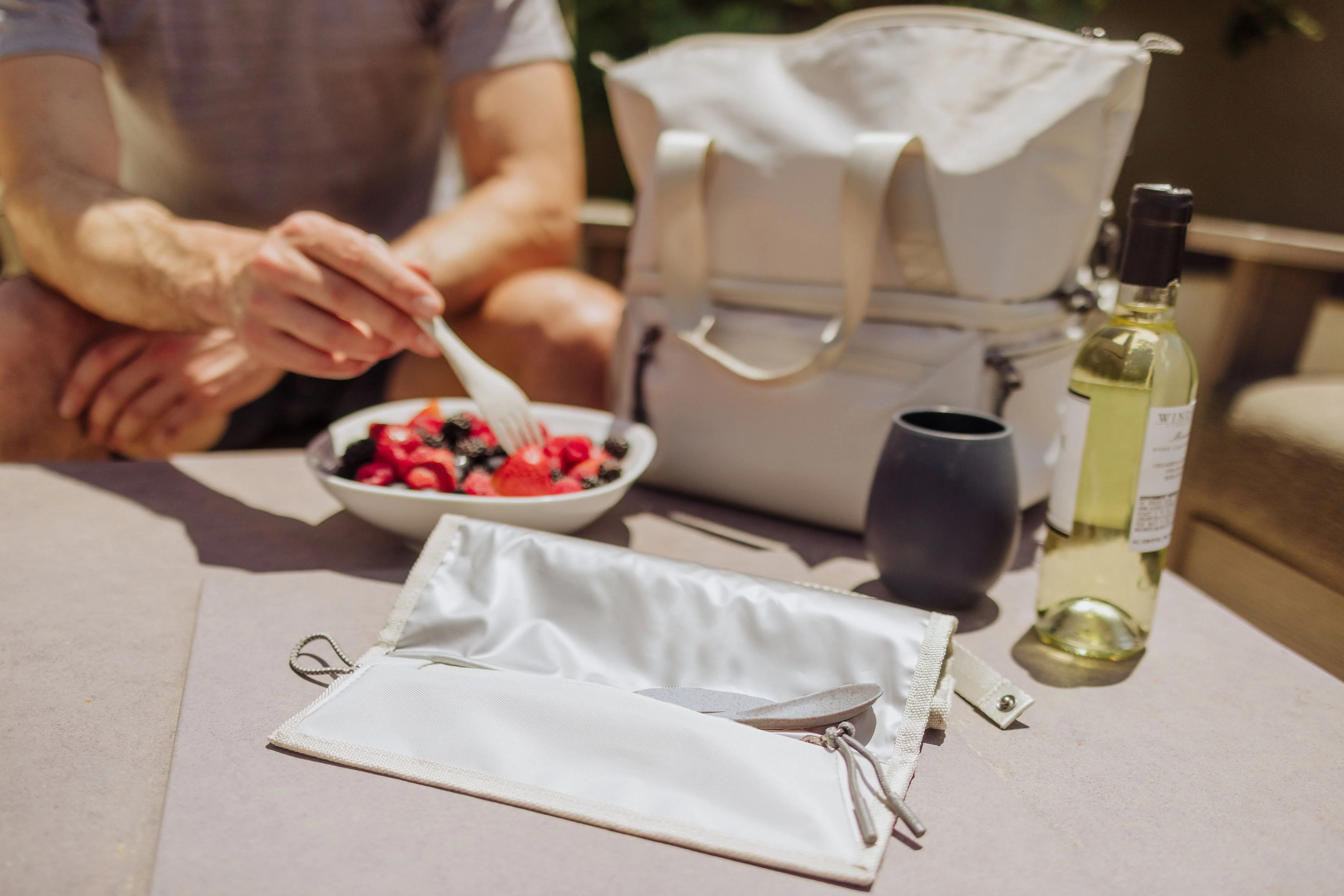 Tarana Recycled Lunch Bag Cooler with Utensils - Image 16
