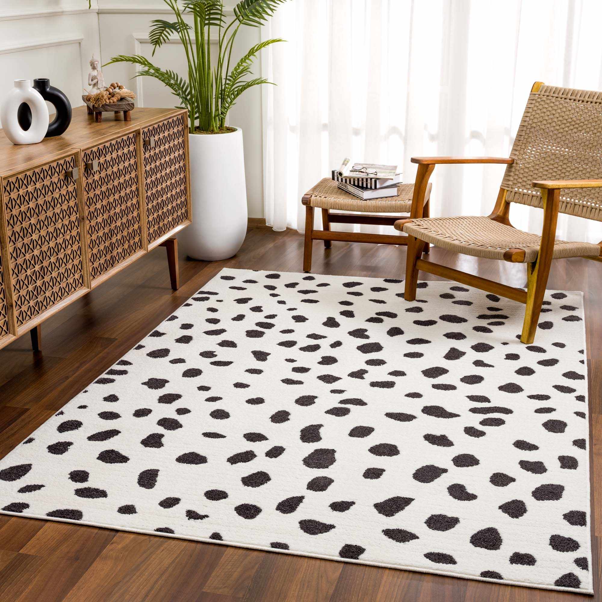Tariffville Dalmatian Rug - Image 4