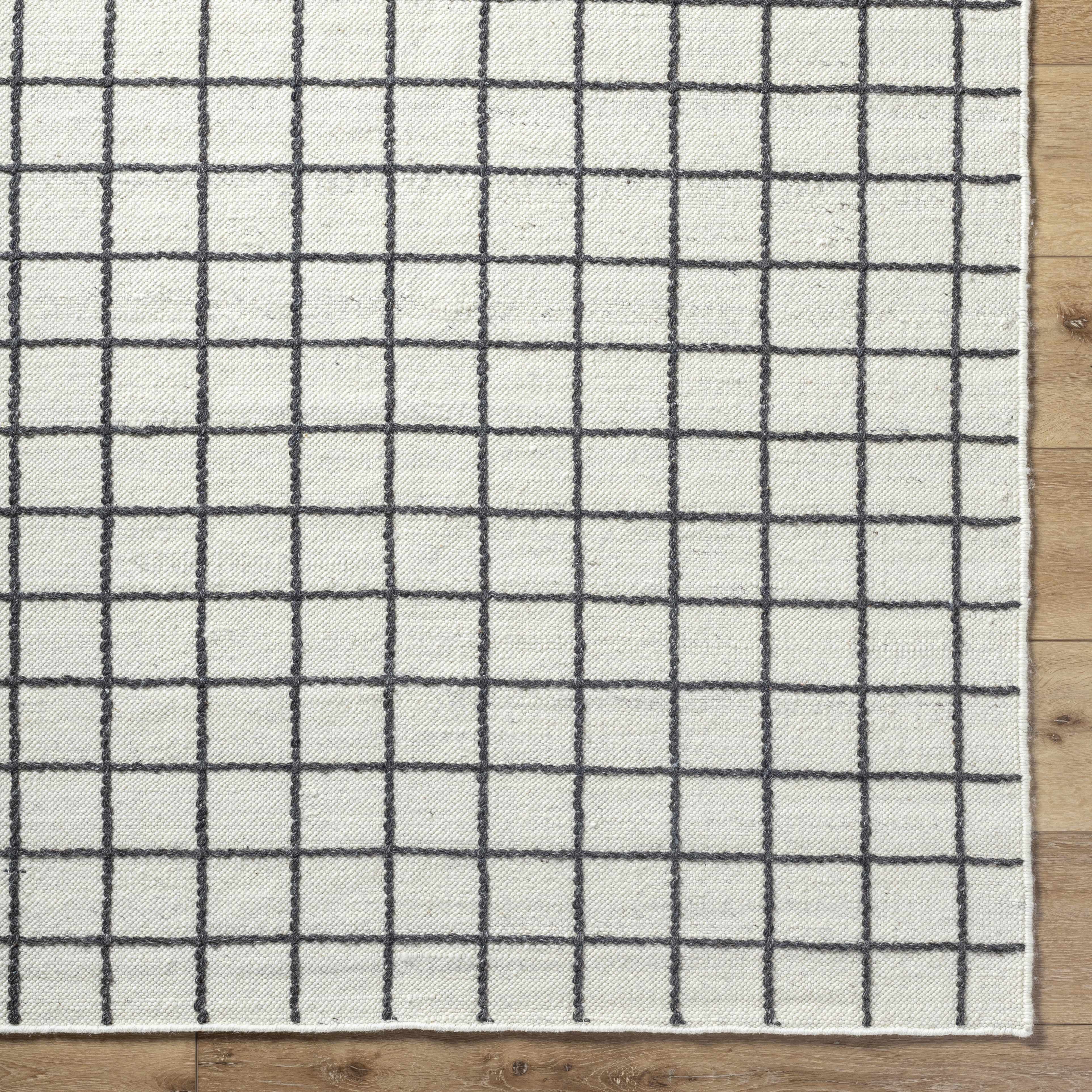 Tauri Area Rug - Image 5