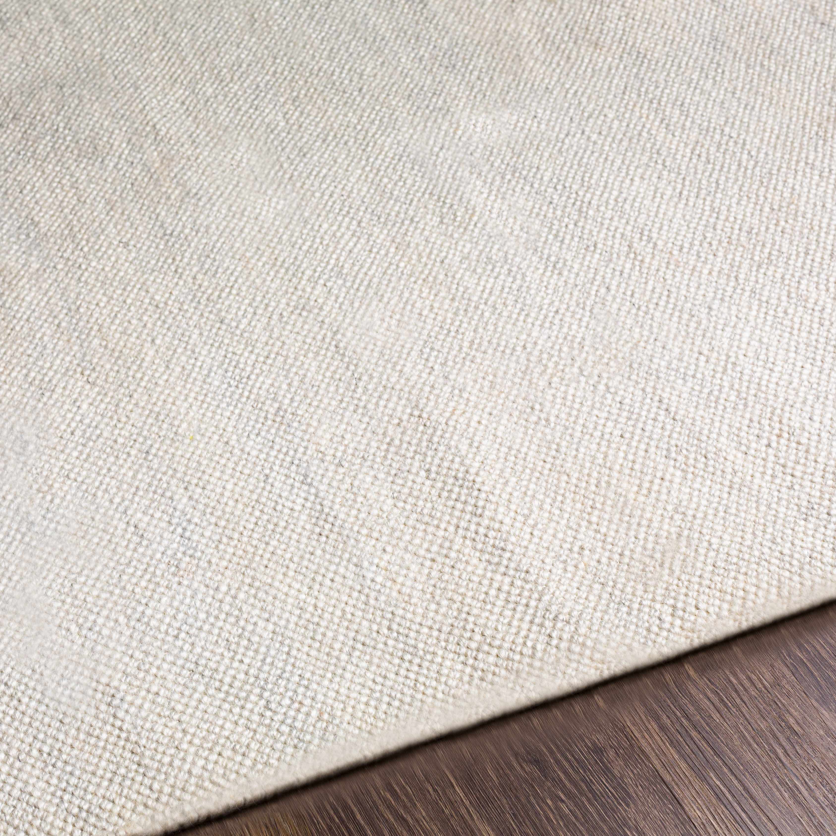 Tecoma Indoor & Outdoor Rug - Clearance - Image 4