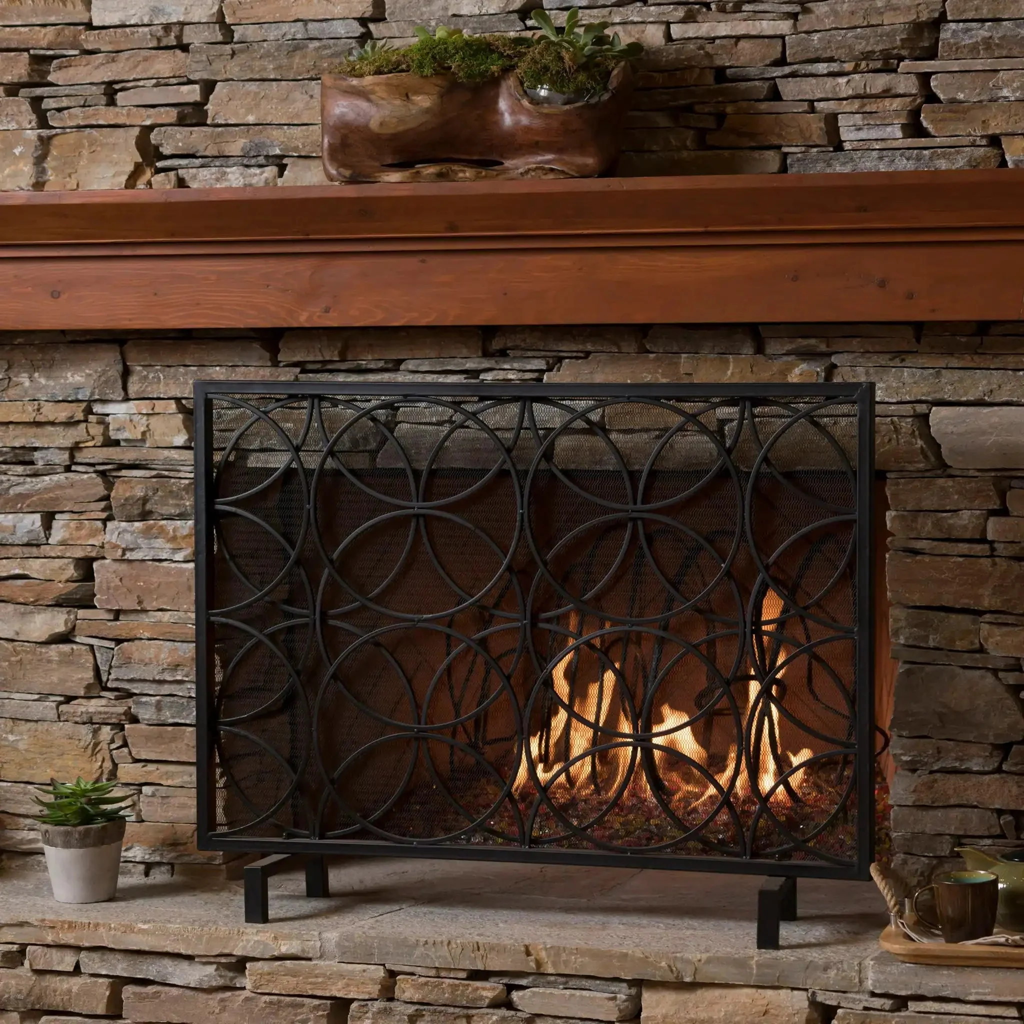 Thayer - Single Panel Iron Fireplace Screen With Geometric Design - Image 6