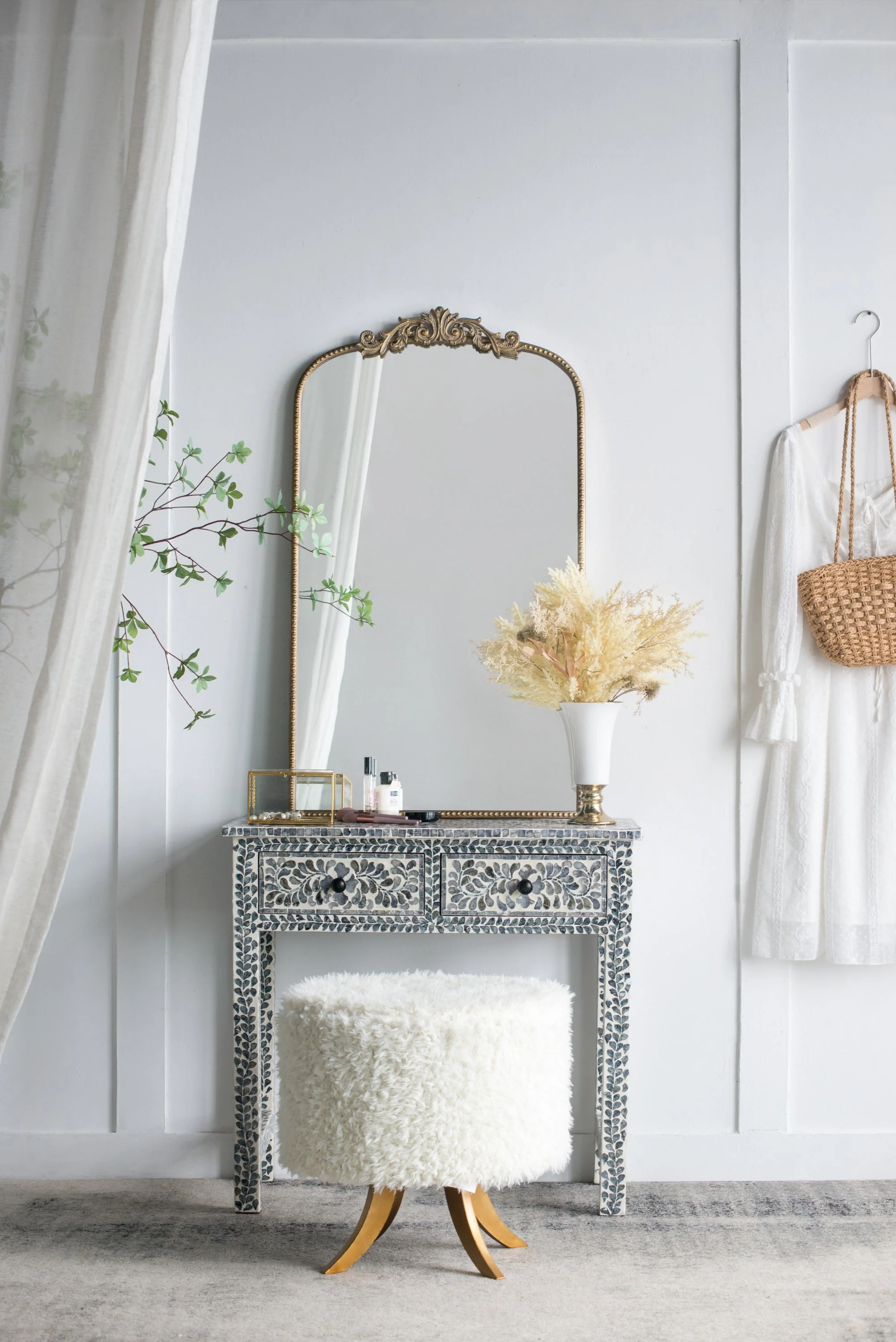 The Montclair Grandeur Mirror - Image 3