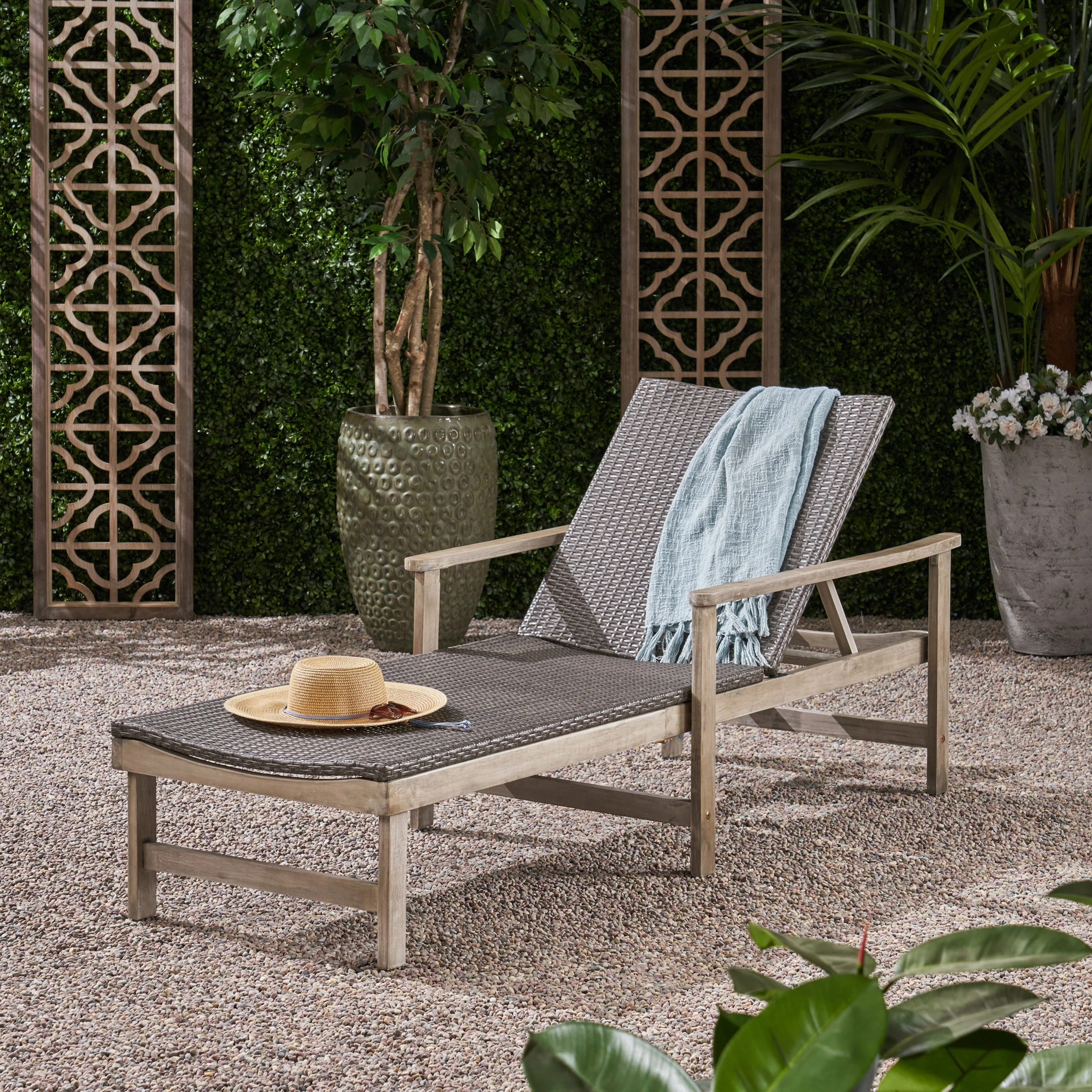 The Solgräns™ Adjustable Acacia Chaise Lounge - Image 2
