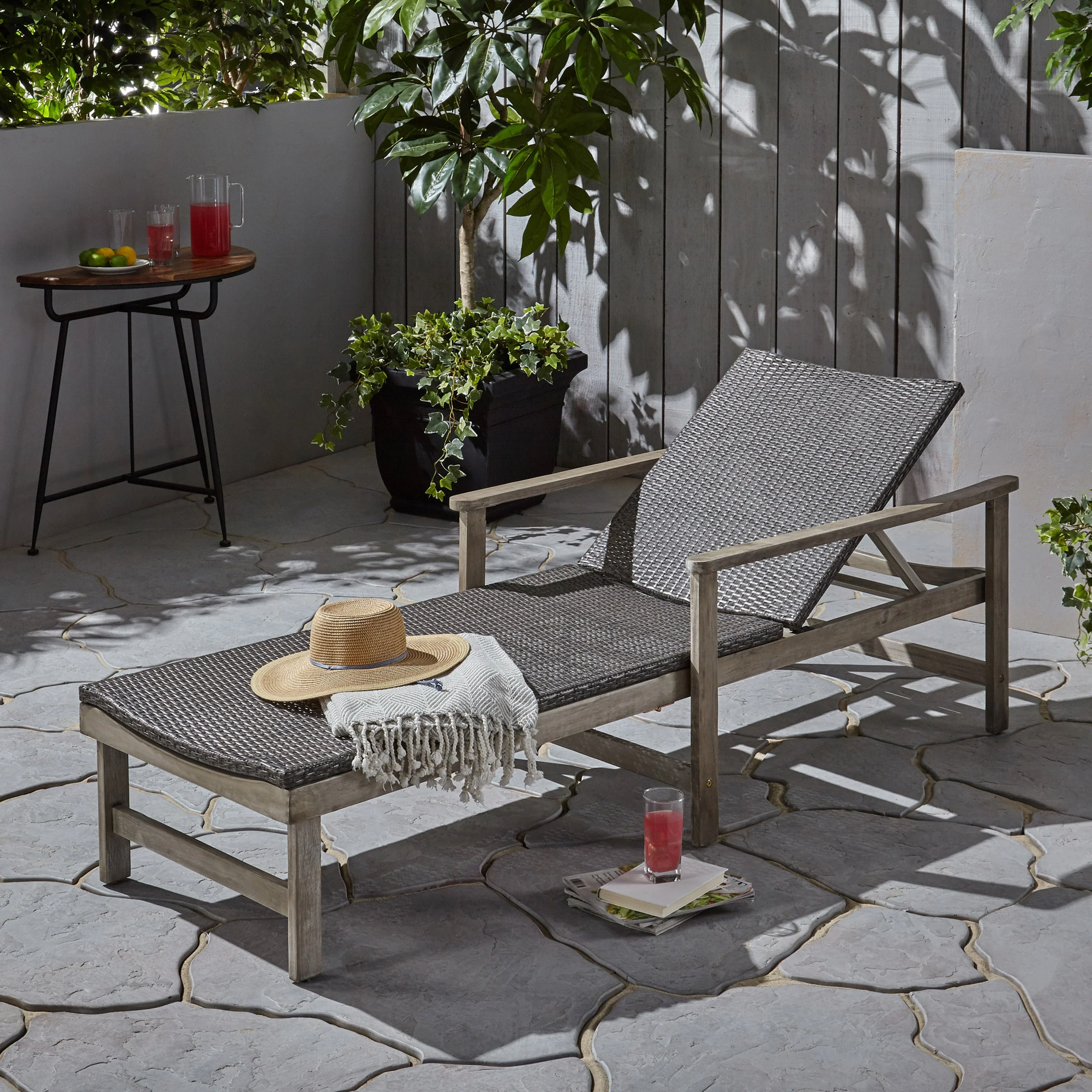The Solgräns™ Adjustable Acacia Chaise Lounge - Image 5