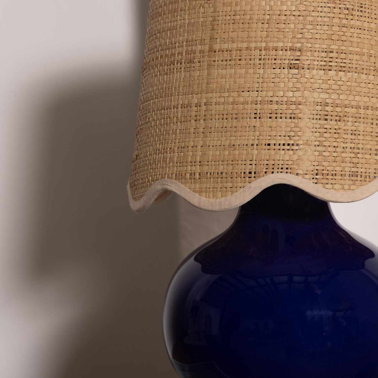 Theisseil Navy Blue Table Lamp - Image 6