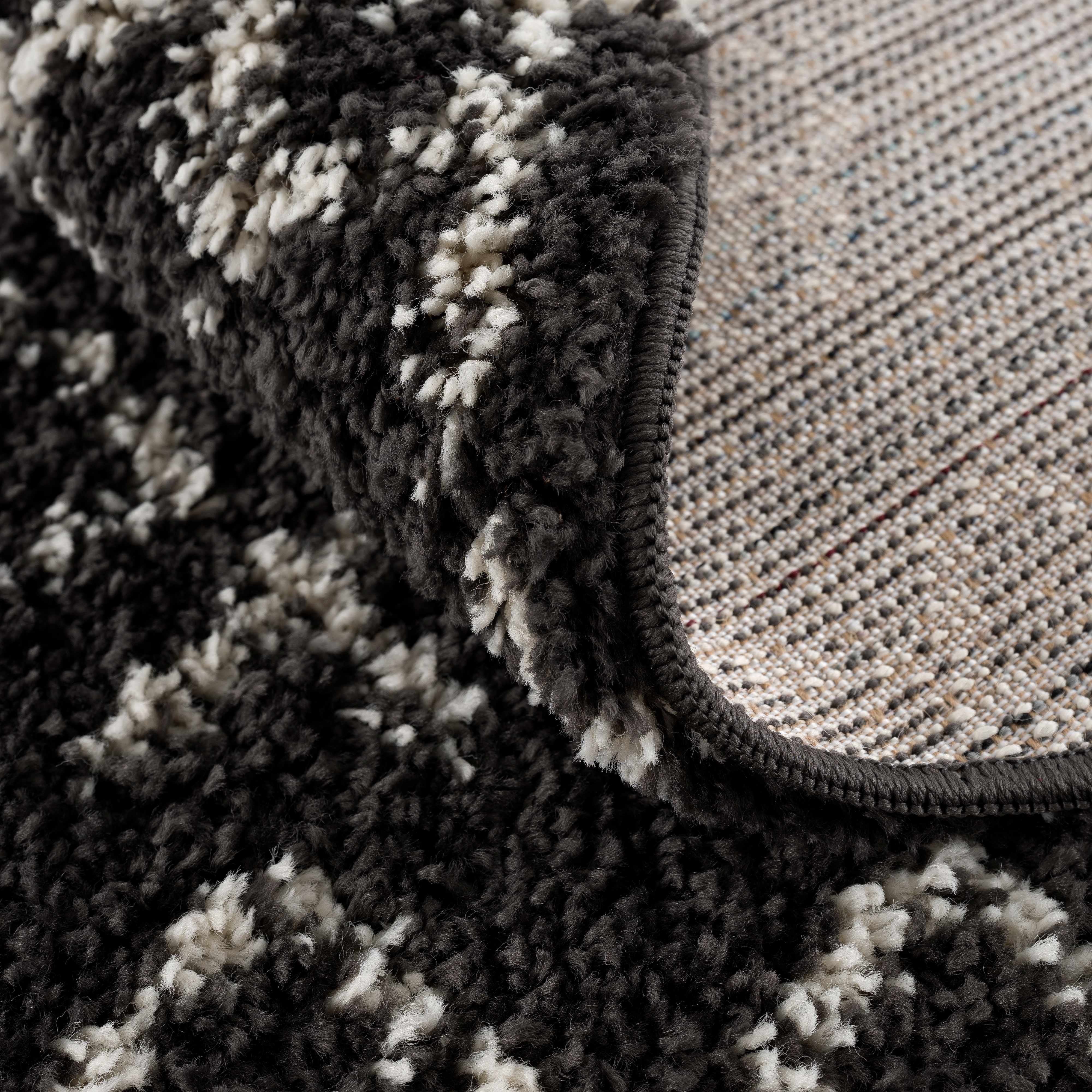 Thetford Black Berber Shag Rug - Clearance - Image 16
