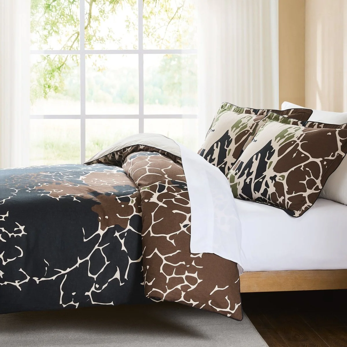 Threaded Roots Duvet Cover Set - Image 3